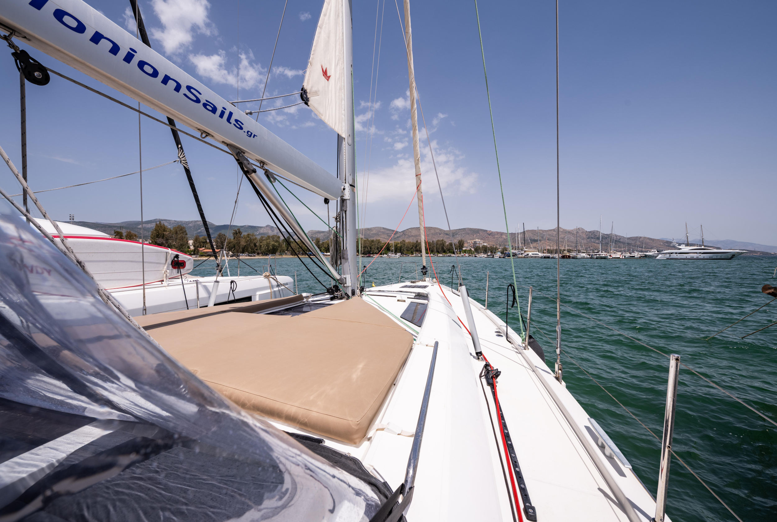 Oceanis 51.1 — photo 6