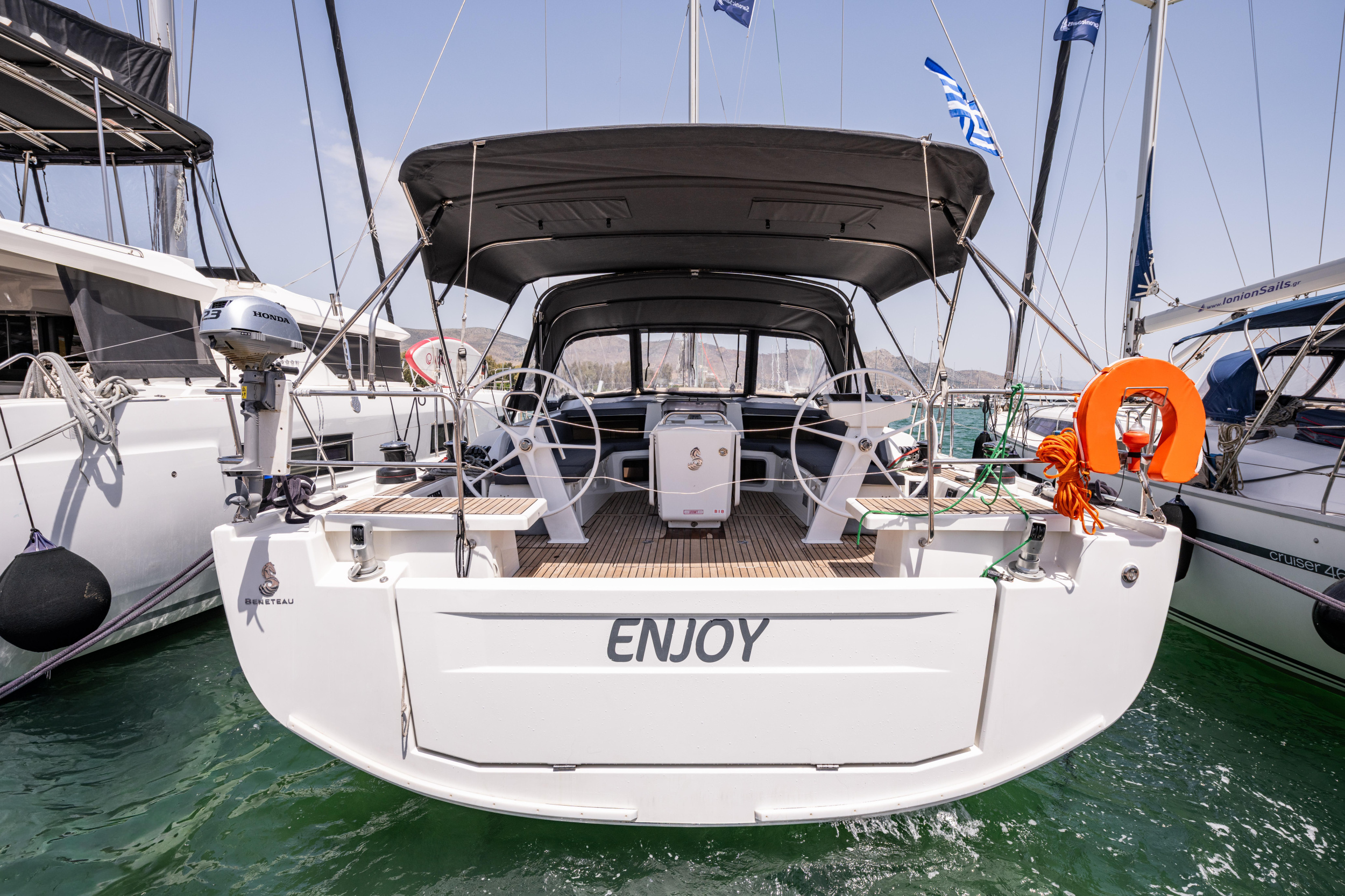 Oceanis 51.1 — photo 4