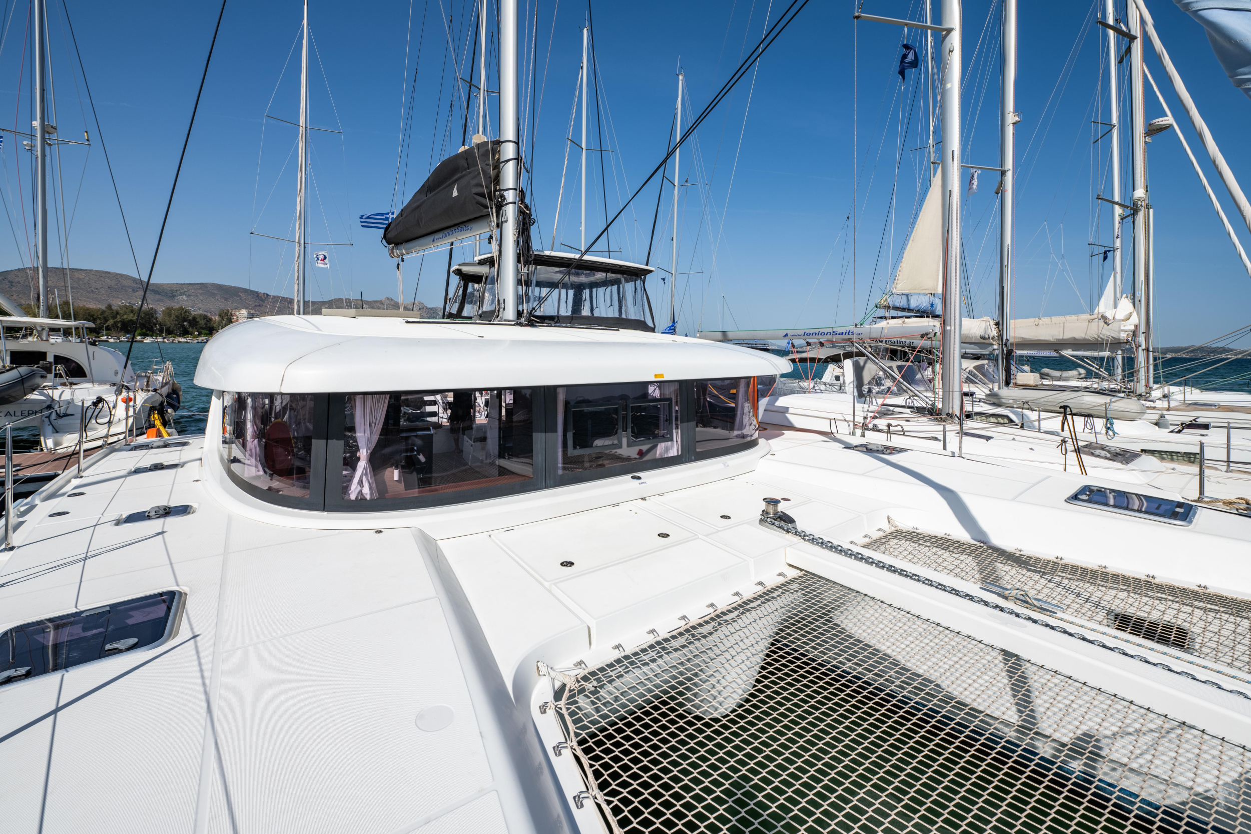 Lagoon 42 — photo 16
