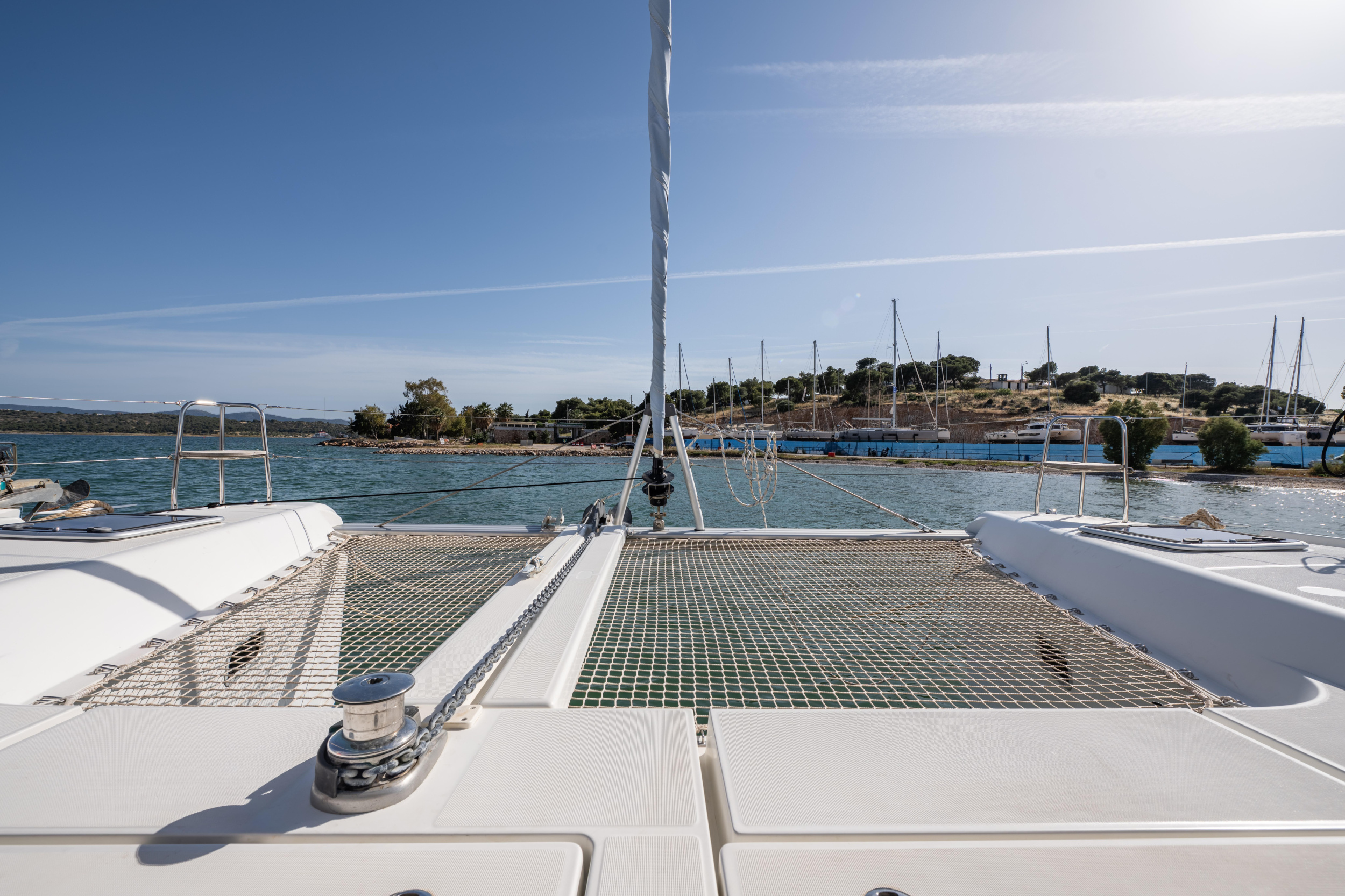 Lagoon 42 — photo 4
