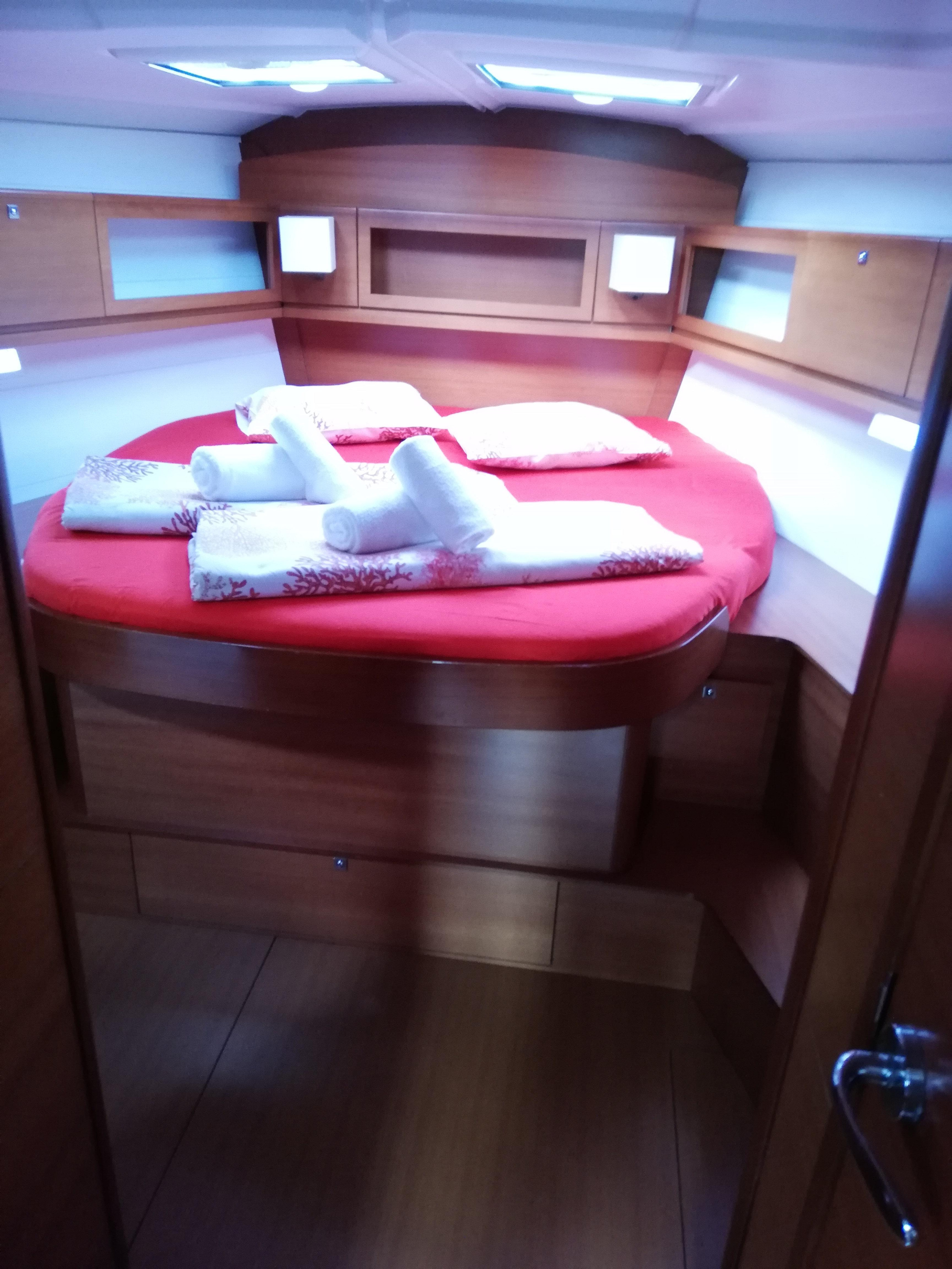 Photo #12 - Dufour 450 Owner version (My Life) in Pula - 23499