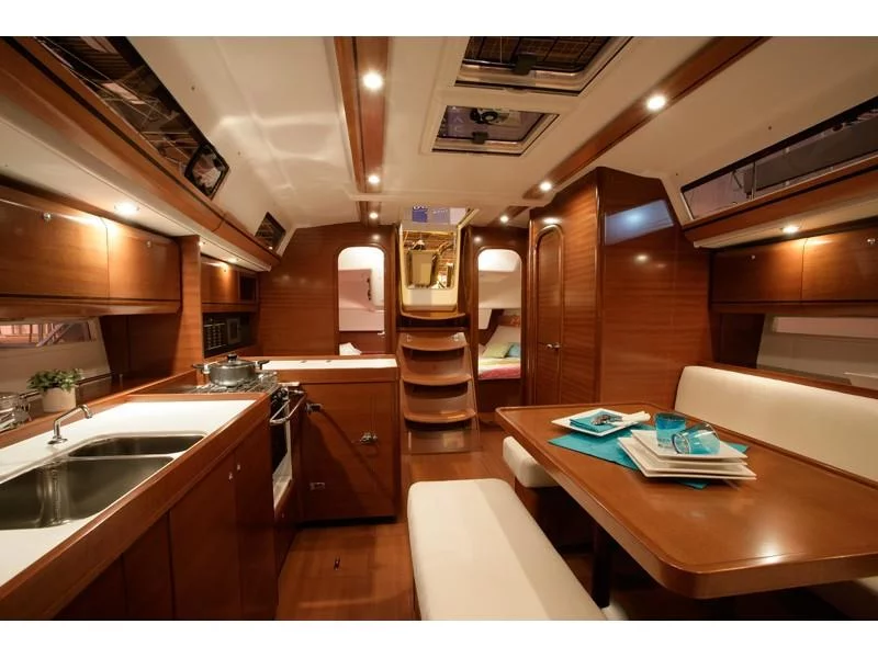 Dufour 405 RM (La Digue) Interior image - 6