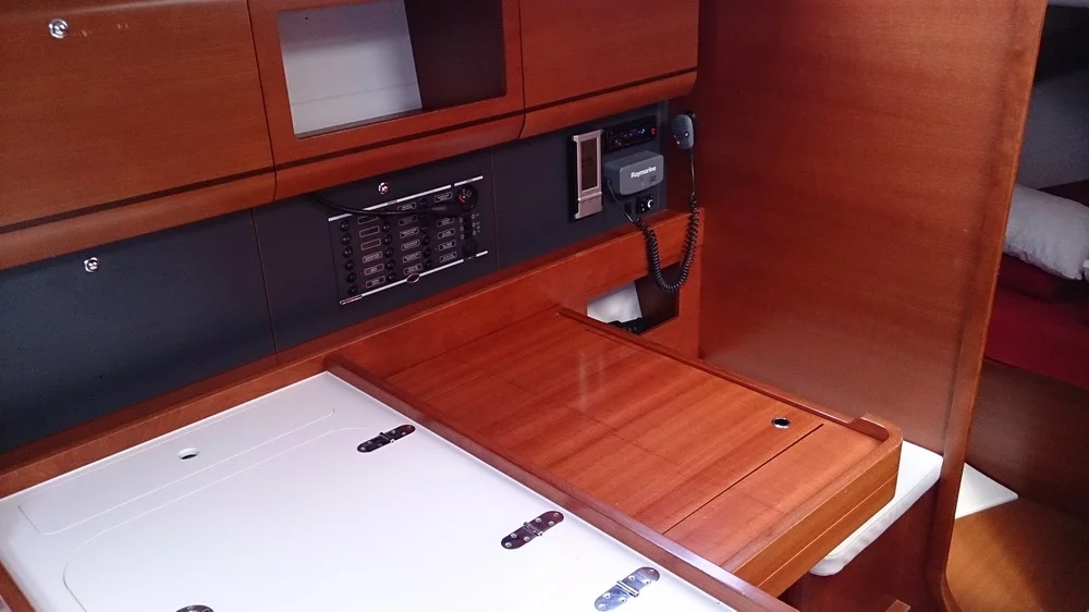 Dufour 405 RM (La Digue)  - 9