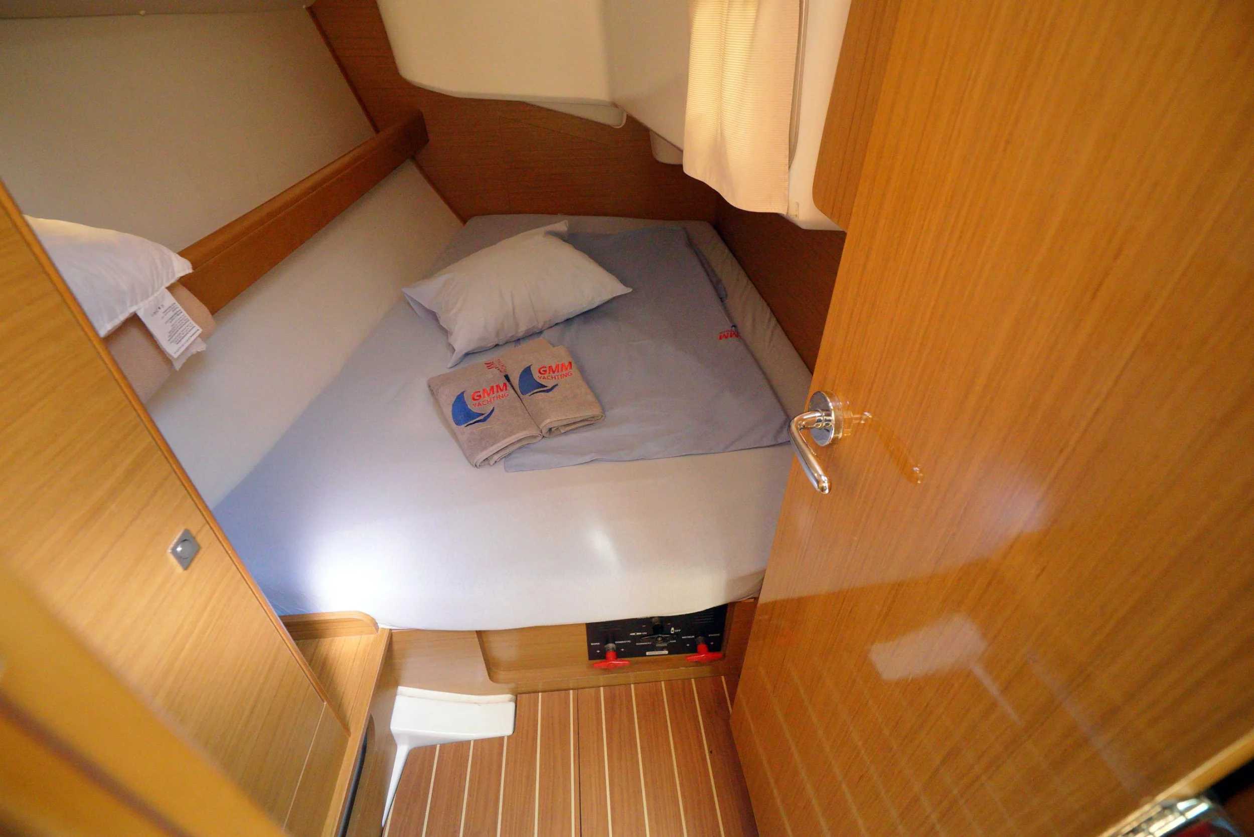 Sun Odyssey 36i (Primus Navi)  - 3