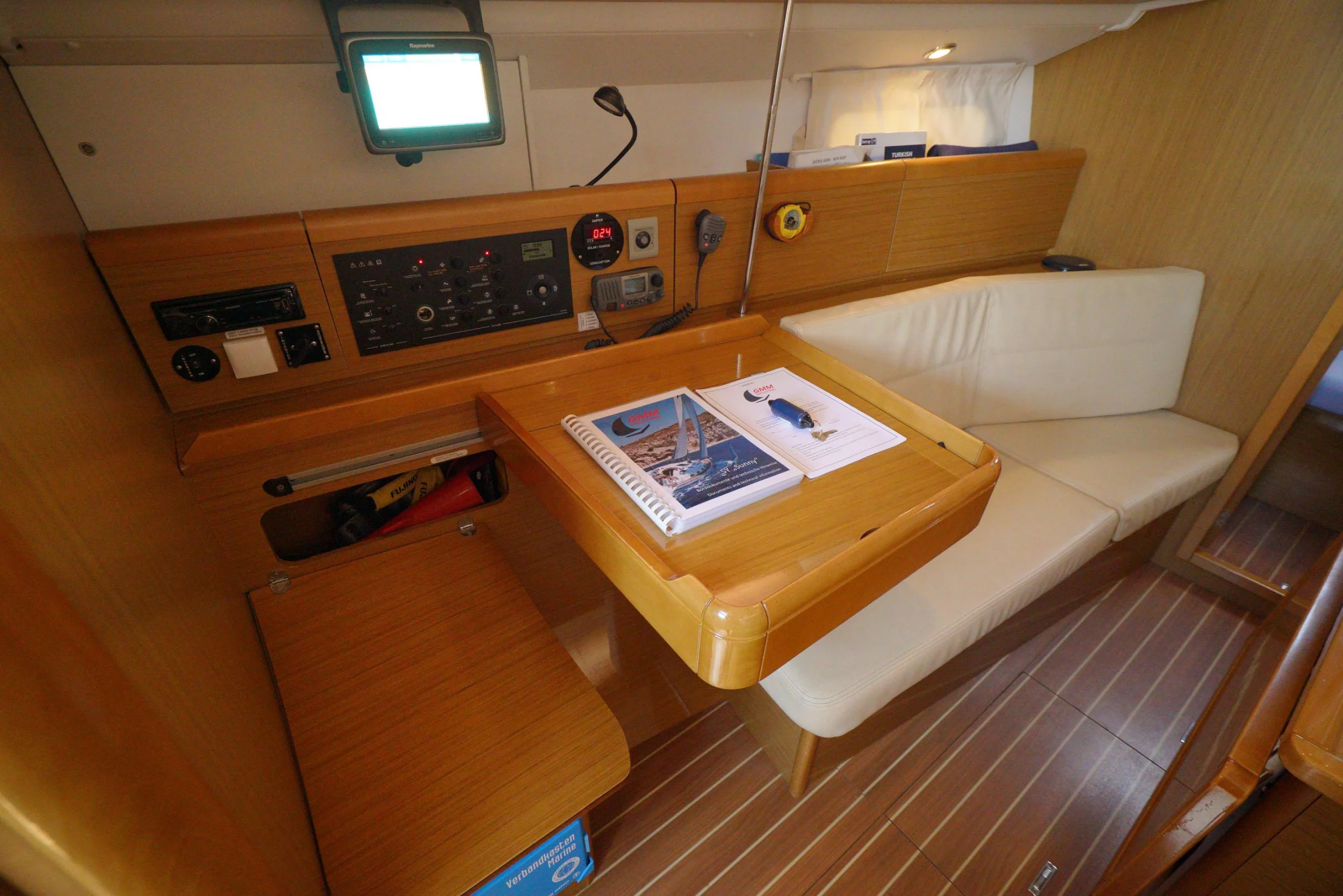 Sun Odyssey 36i (Primus Navi)  - 19