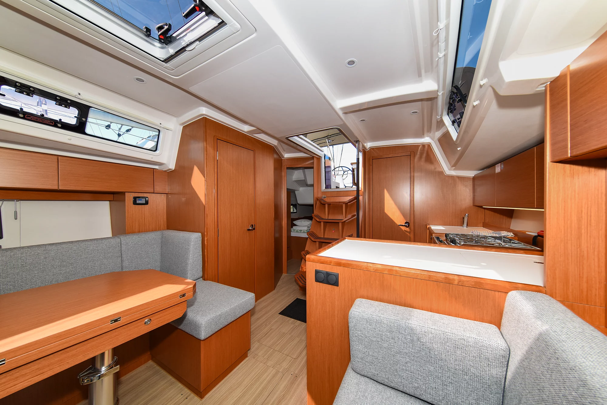 Bavaria C38 (SEA CLOUD)  - 24