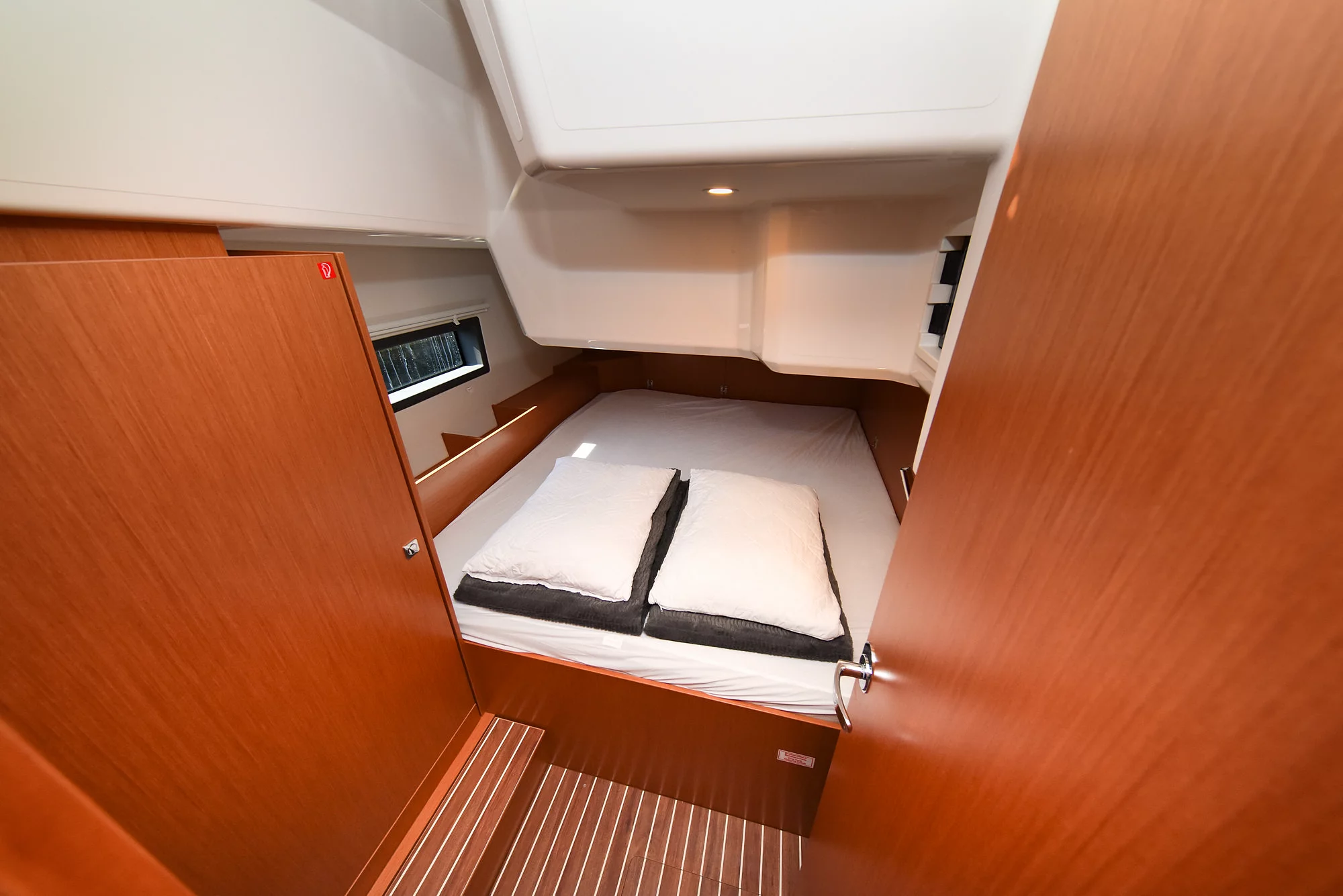 Bavaria C42 (Dna)  - 49