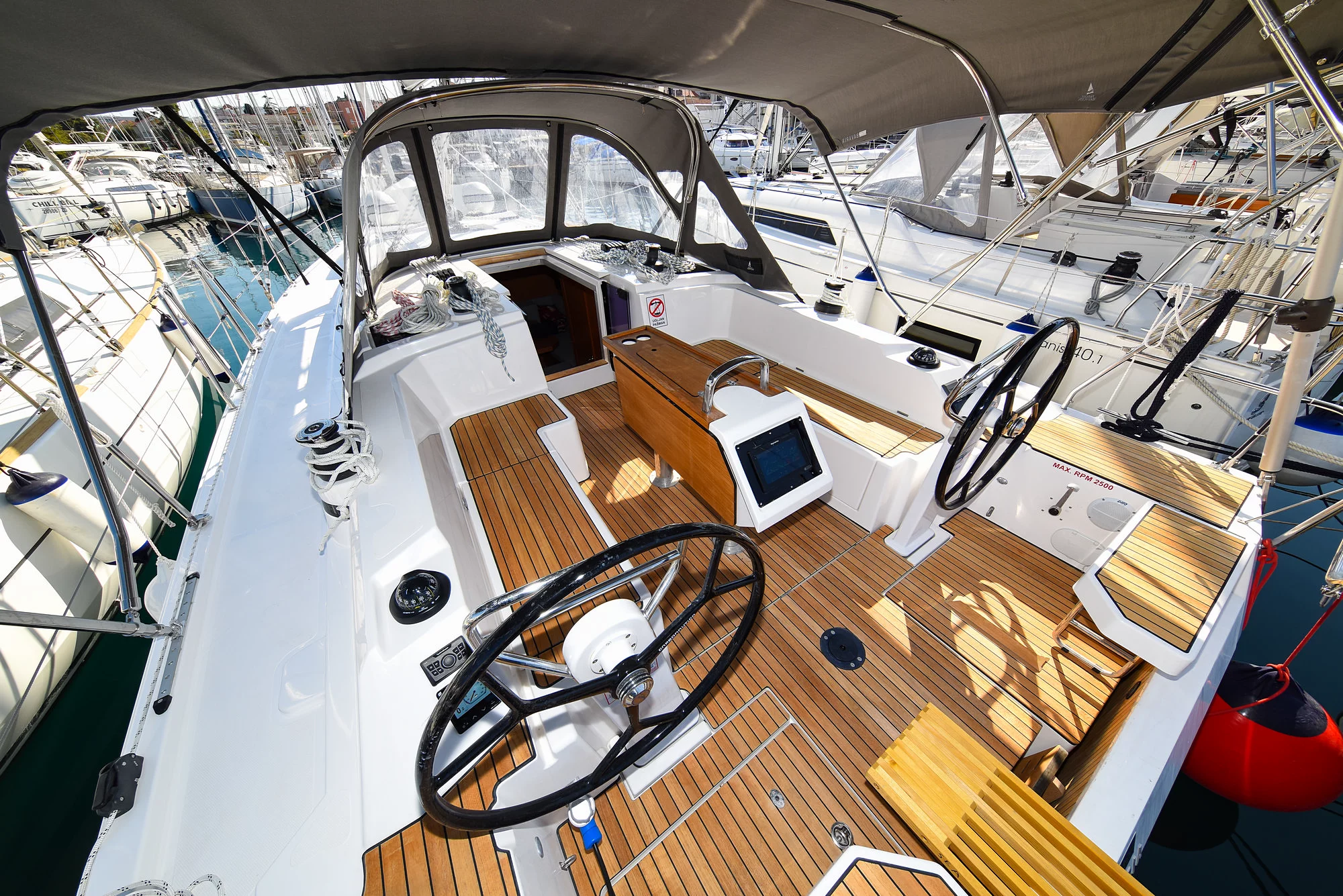 Bavaria C38 (SEA CLOUD)  - 19