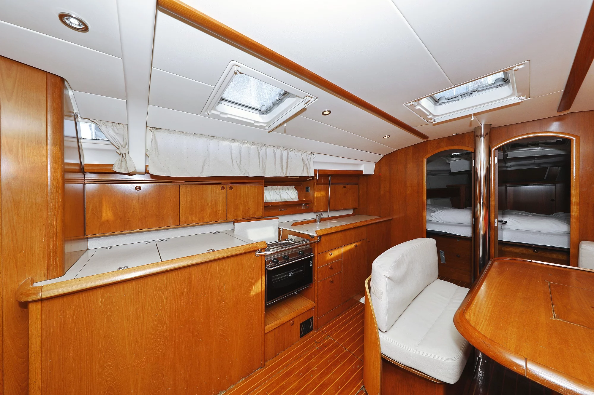 Sun Odyssey 45 (LEJLA)  - 8