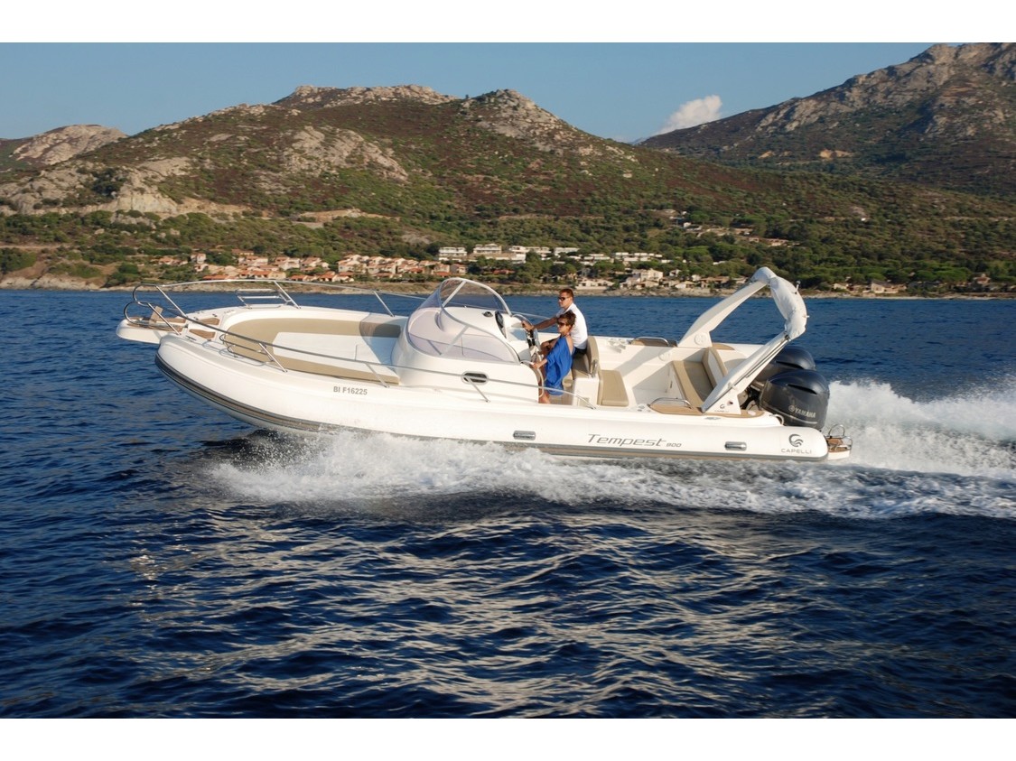 Photo #1 - Tempest 900 (Sardus) in La Maddalena - 8743