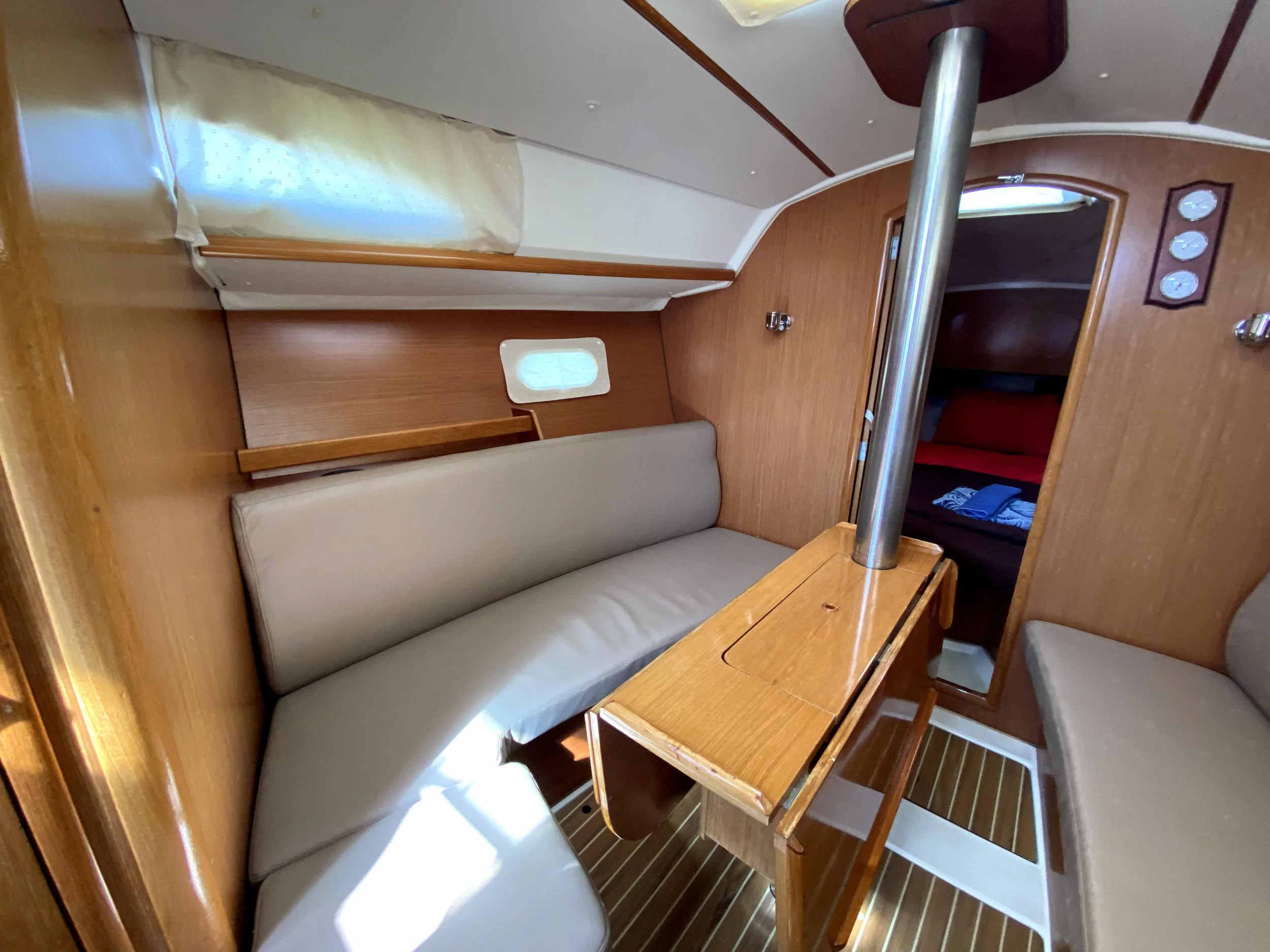 Sun Odyssey 32 (Zarif)  - 8