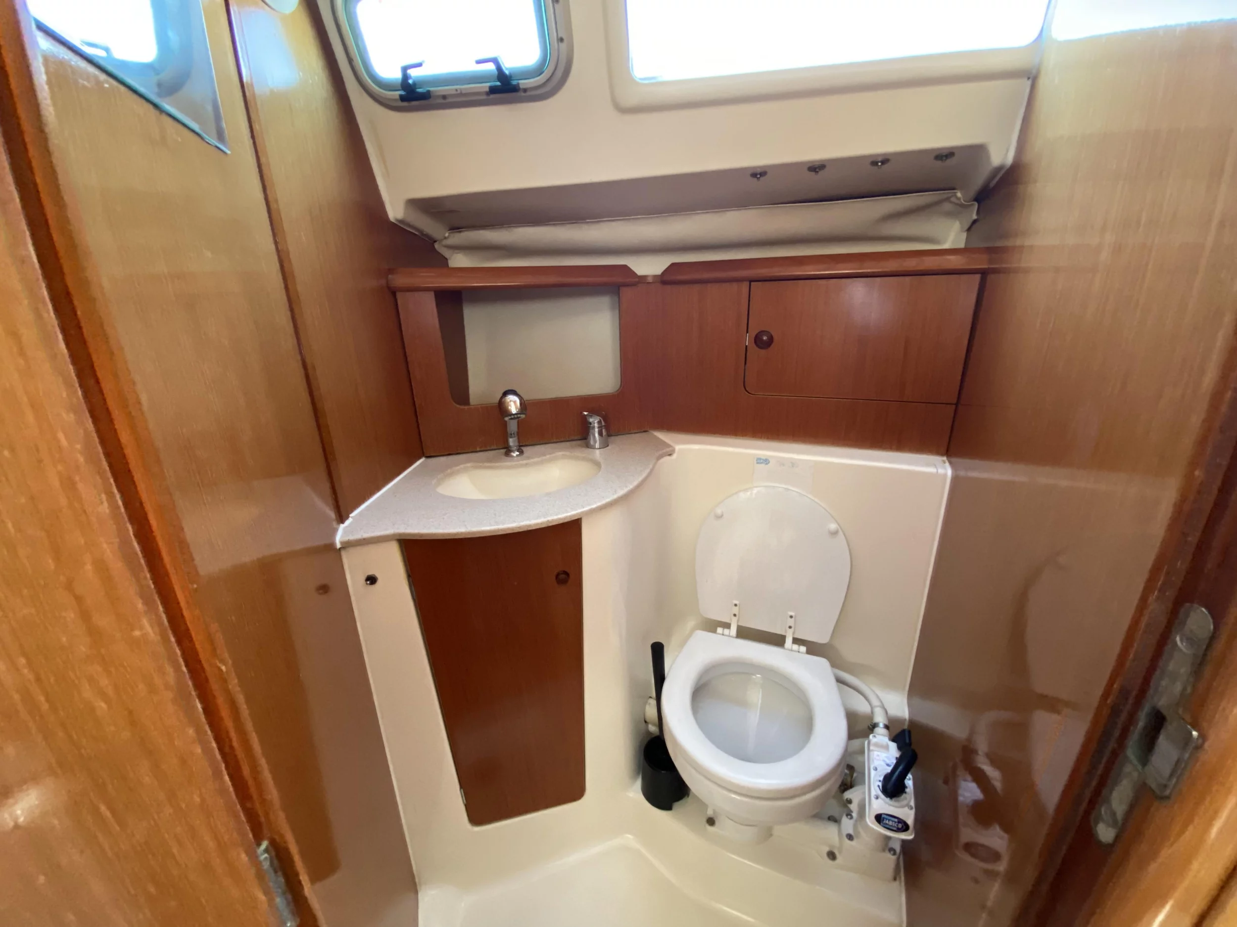 Sun Odyssey 32 (Zarif)  - 2