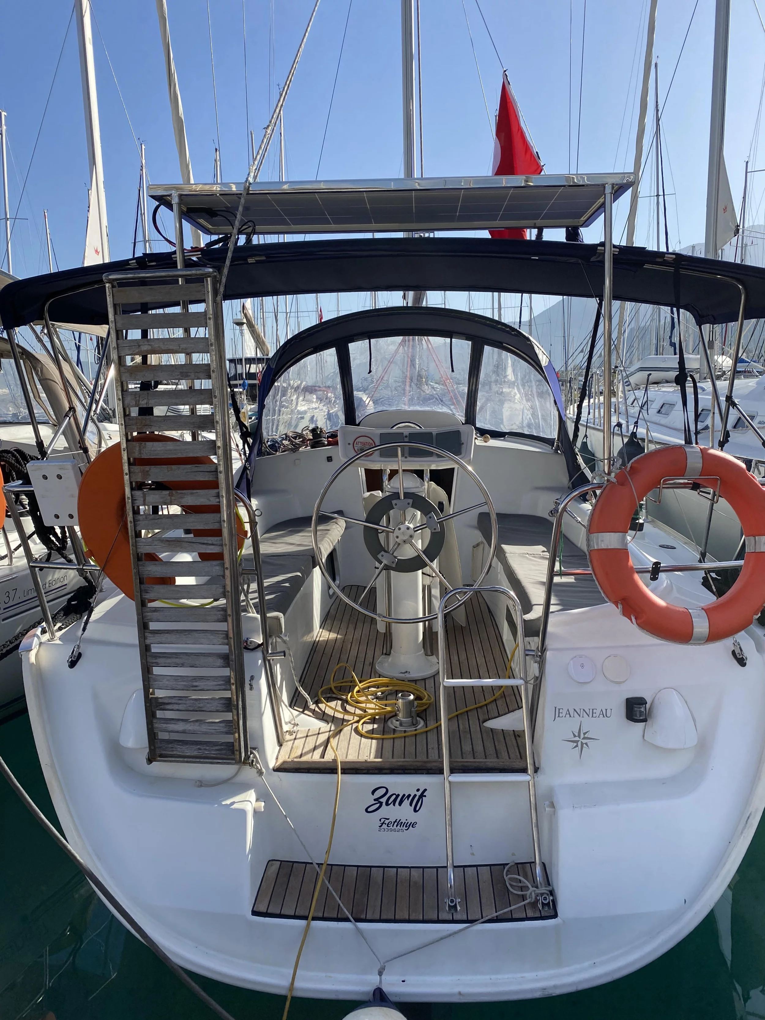 Sun Odyssey 32 (Zarif)  - 9