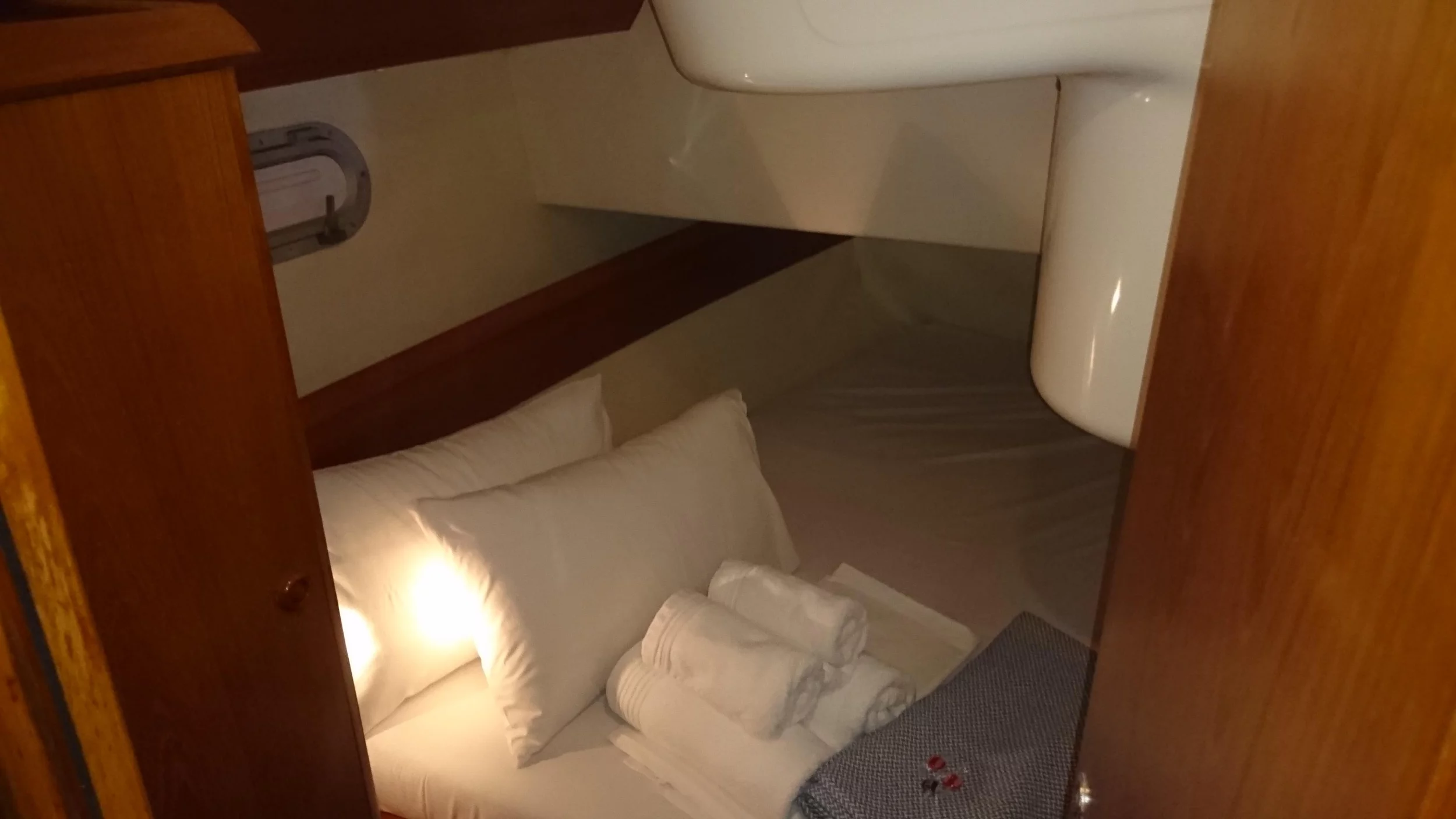 Sun Odyssey 36.2 (Pythagoras (electric head, wind ))  - 10