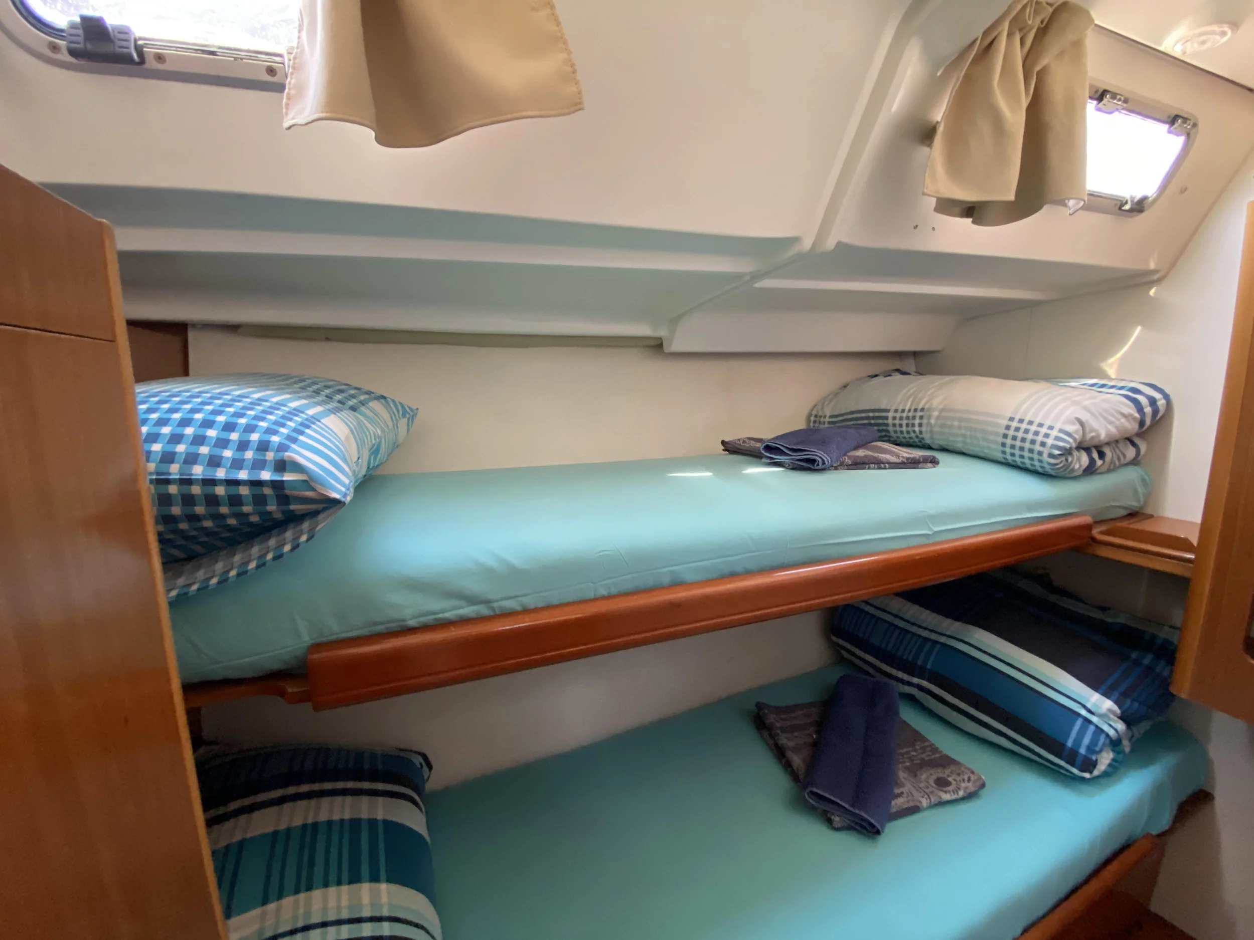 Cyclades 50.5 (Take Five)  - 16