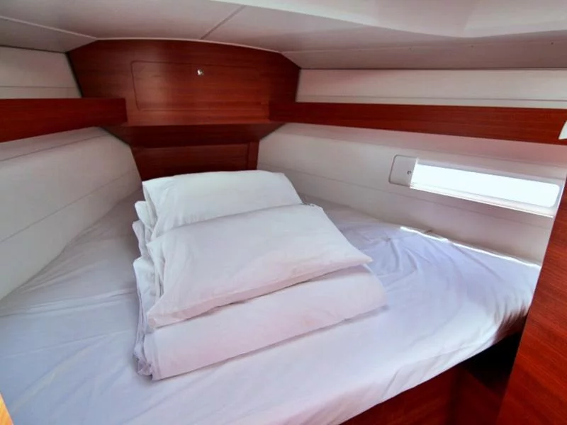 DUFOUR 382 BT (LOUISE)  - 9