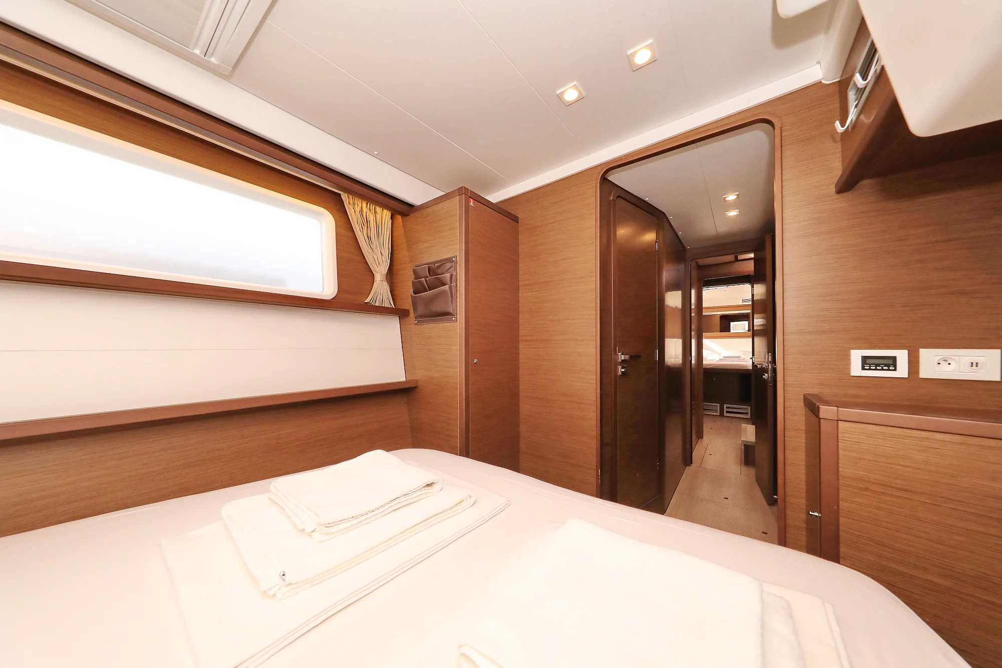 Lagoon 450 F (MUST HAVE)  - 54