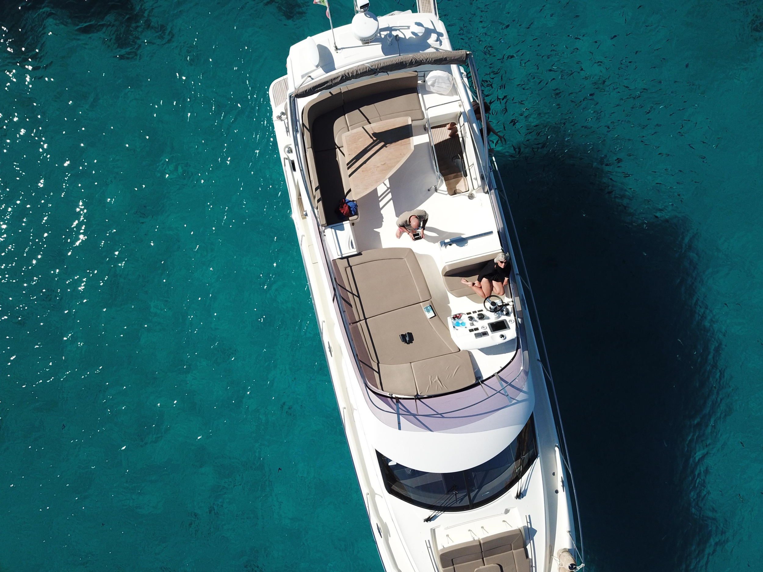 Photo #2 - Prestige 500 Fly (Carezza Blu) in Cannigione - 8738
