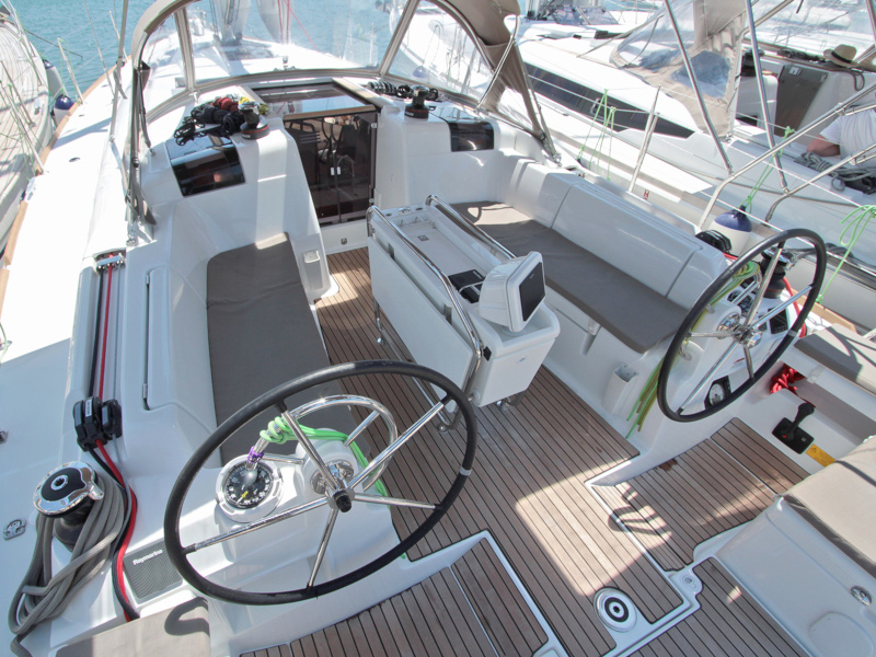 Photo #18 - Sun Odyssey 419 (Perseas) in Lavrion - 4387