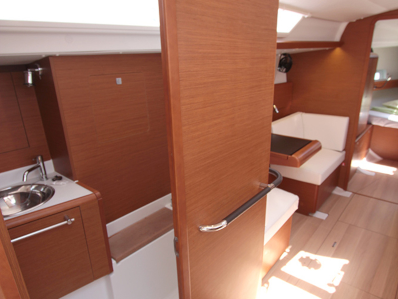 Photo #2 - Sun Odyssey 419 (Perseas) in Lavrion - 4387
