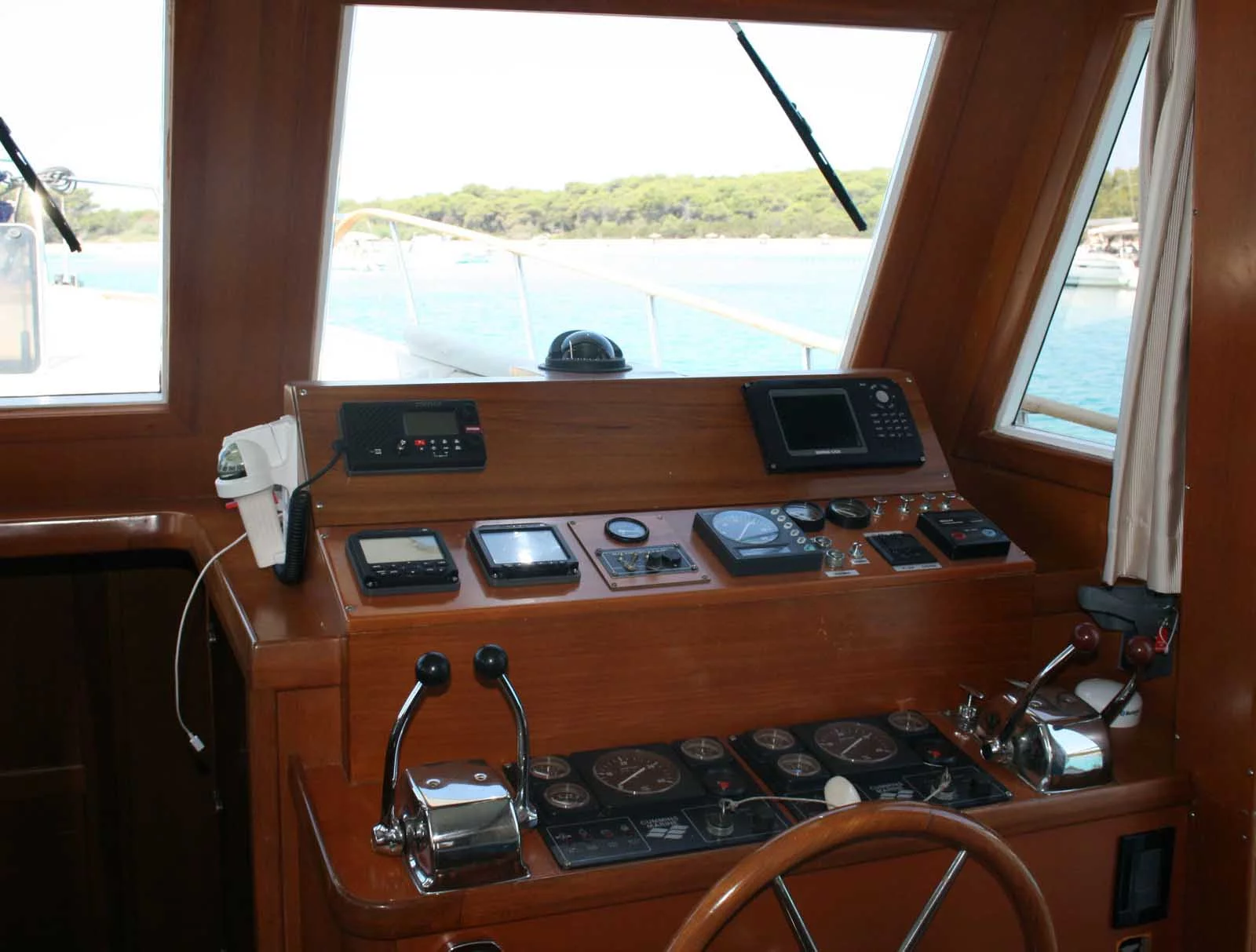 Hampton 42 (SEA LION)  - 27