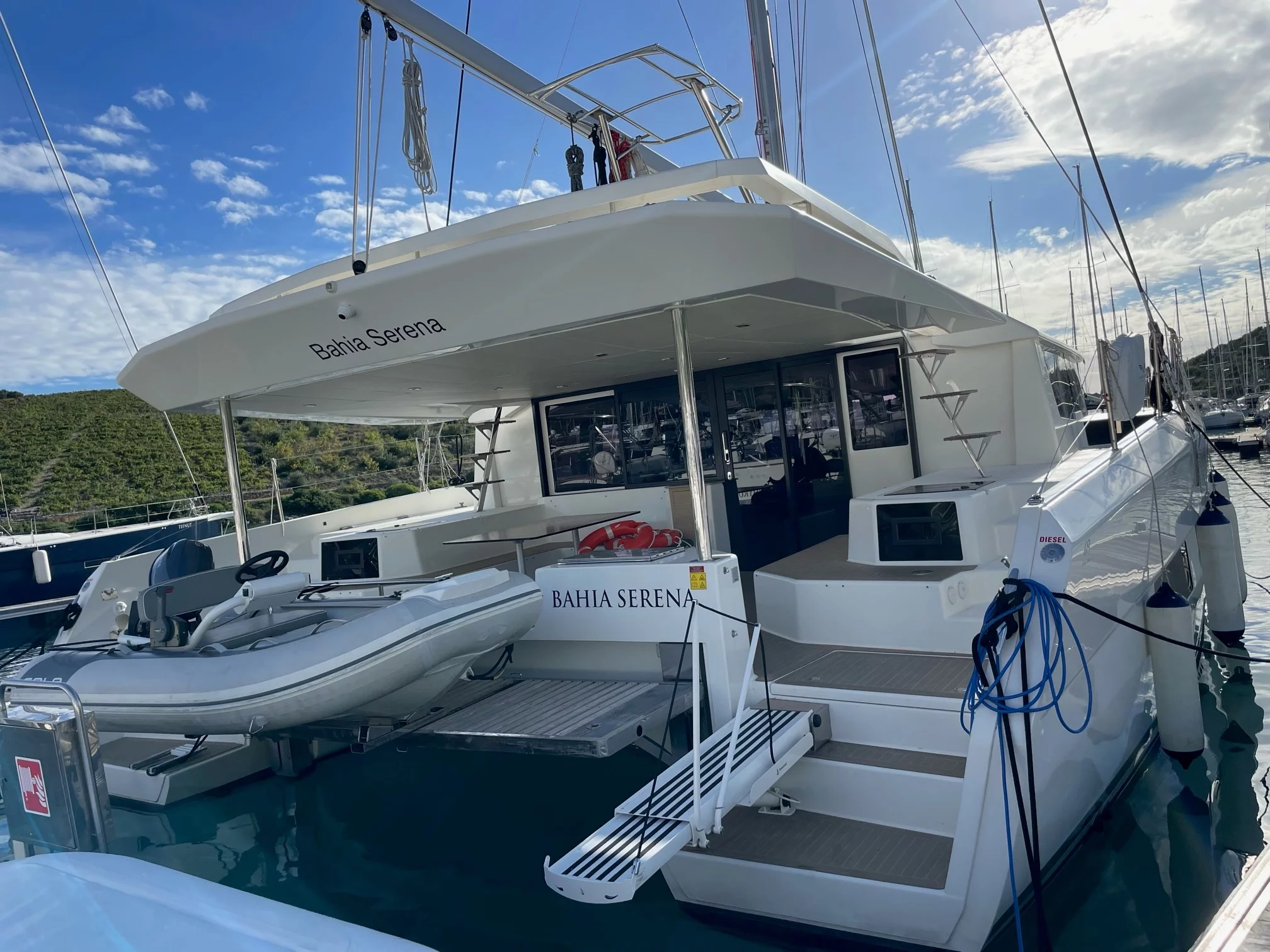 Dufour 48 Catamaran (Bahia Serena)  - 3