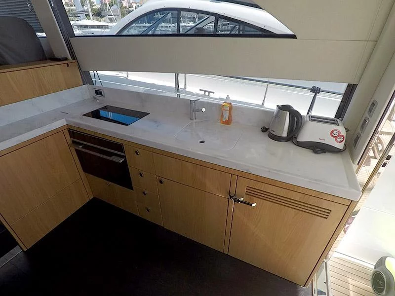 Fairline Squadron 50 (Get Lucky) Fairline Squadron 50 - 16