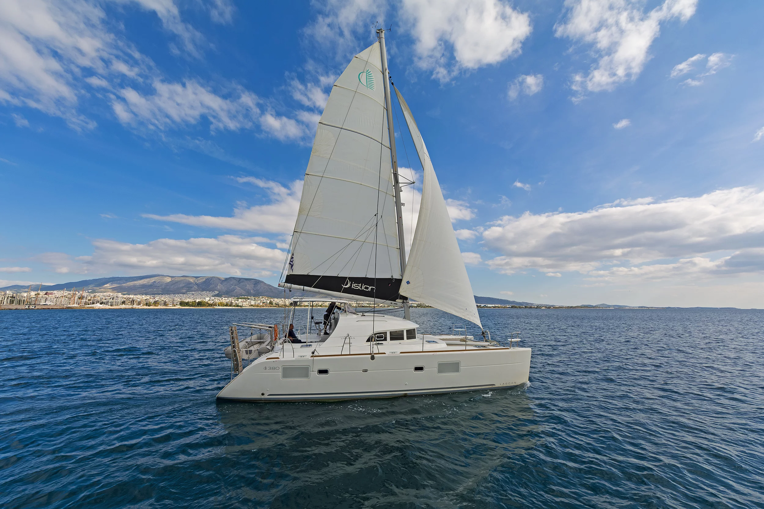 Lagoon 380 (Eleven)  - 23