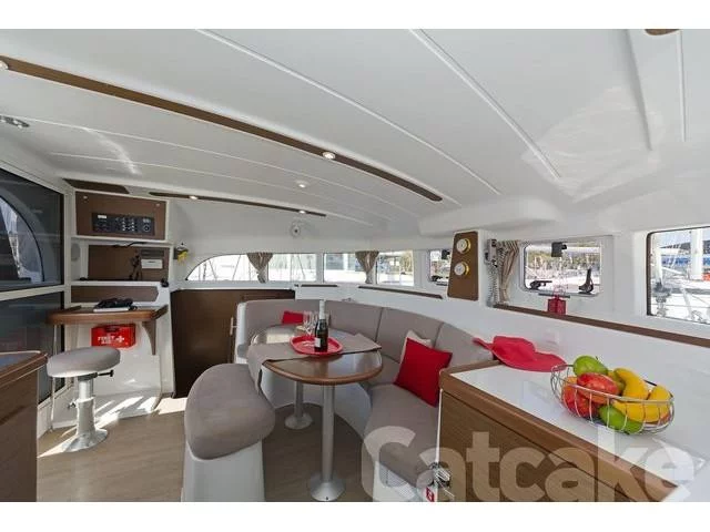 Lagoon 380 S2 (Catcake) Interior image - 22