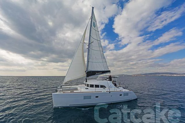 Lagoon 380 S2 (Catcake)  - 7