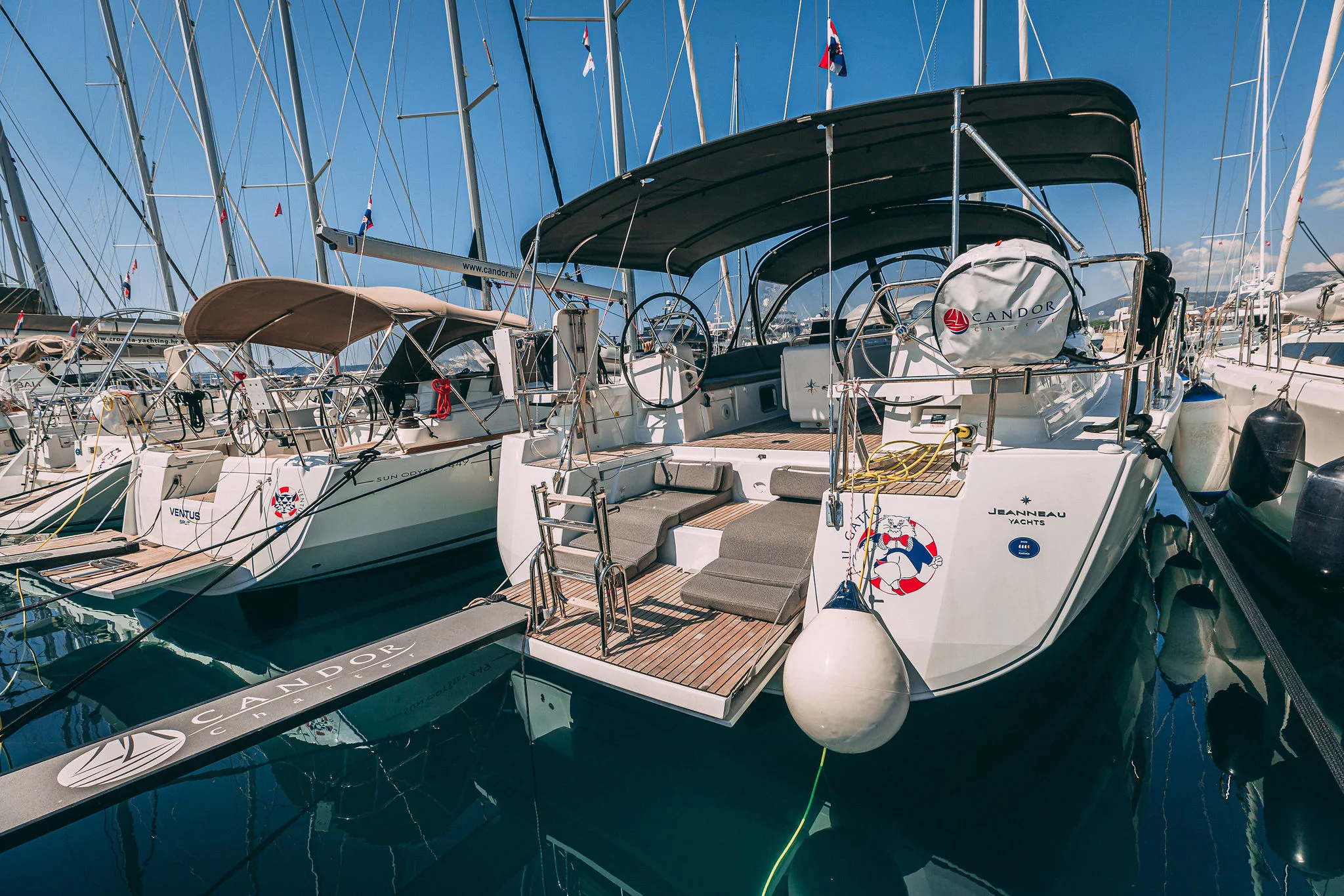 Jeanneau 54 (Il Gatto)  - 38