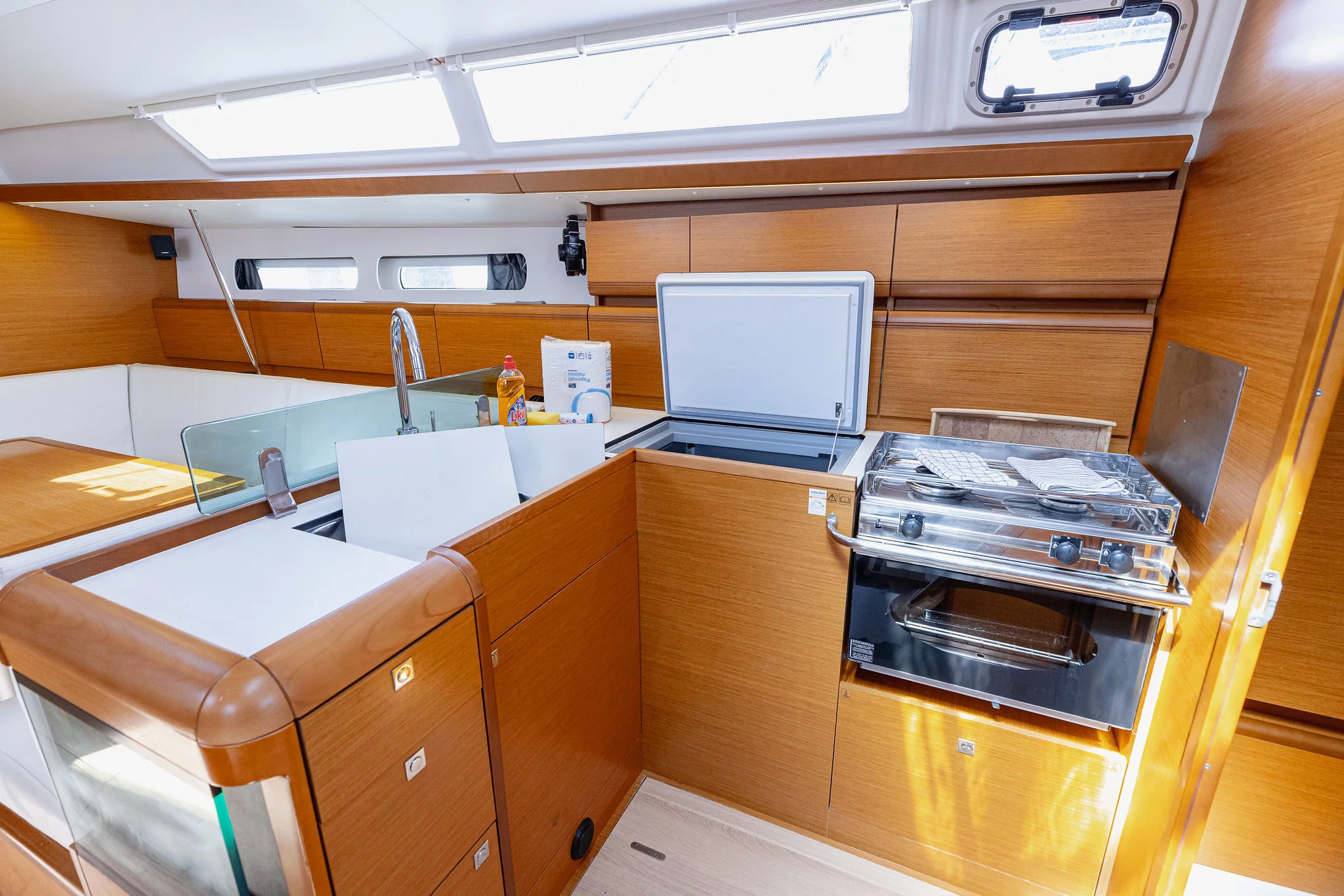 Sun Odyssey 449 (Ventus)  - 12