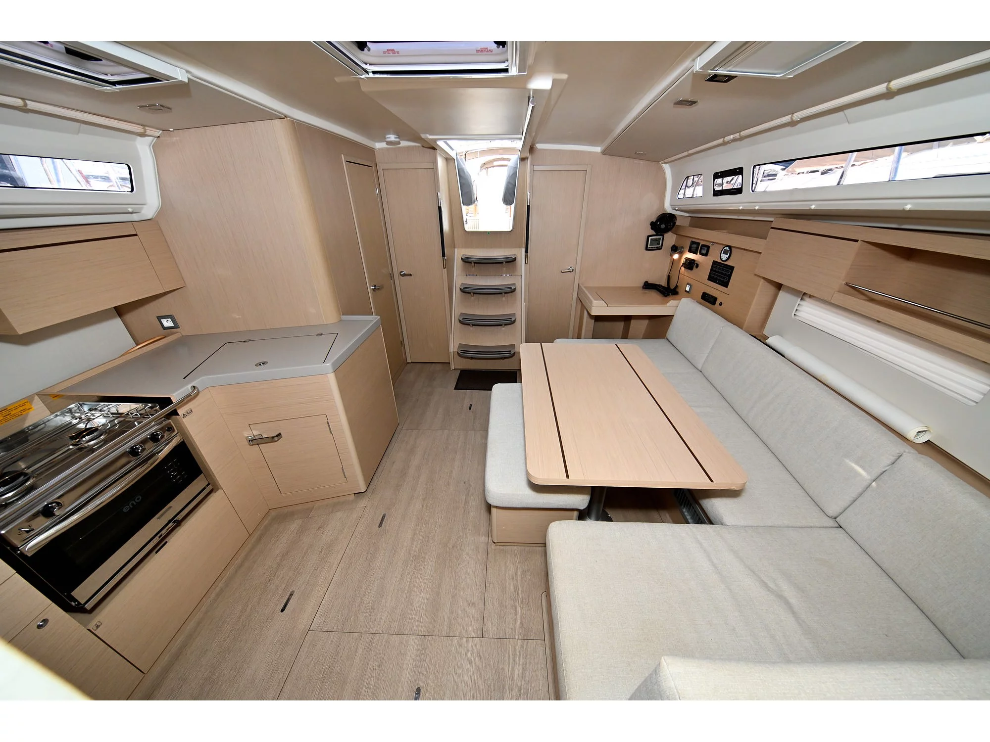 Oceanis 40.1 (Orion) Interior image - 8