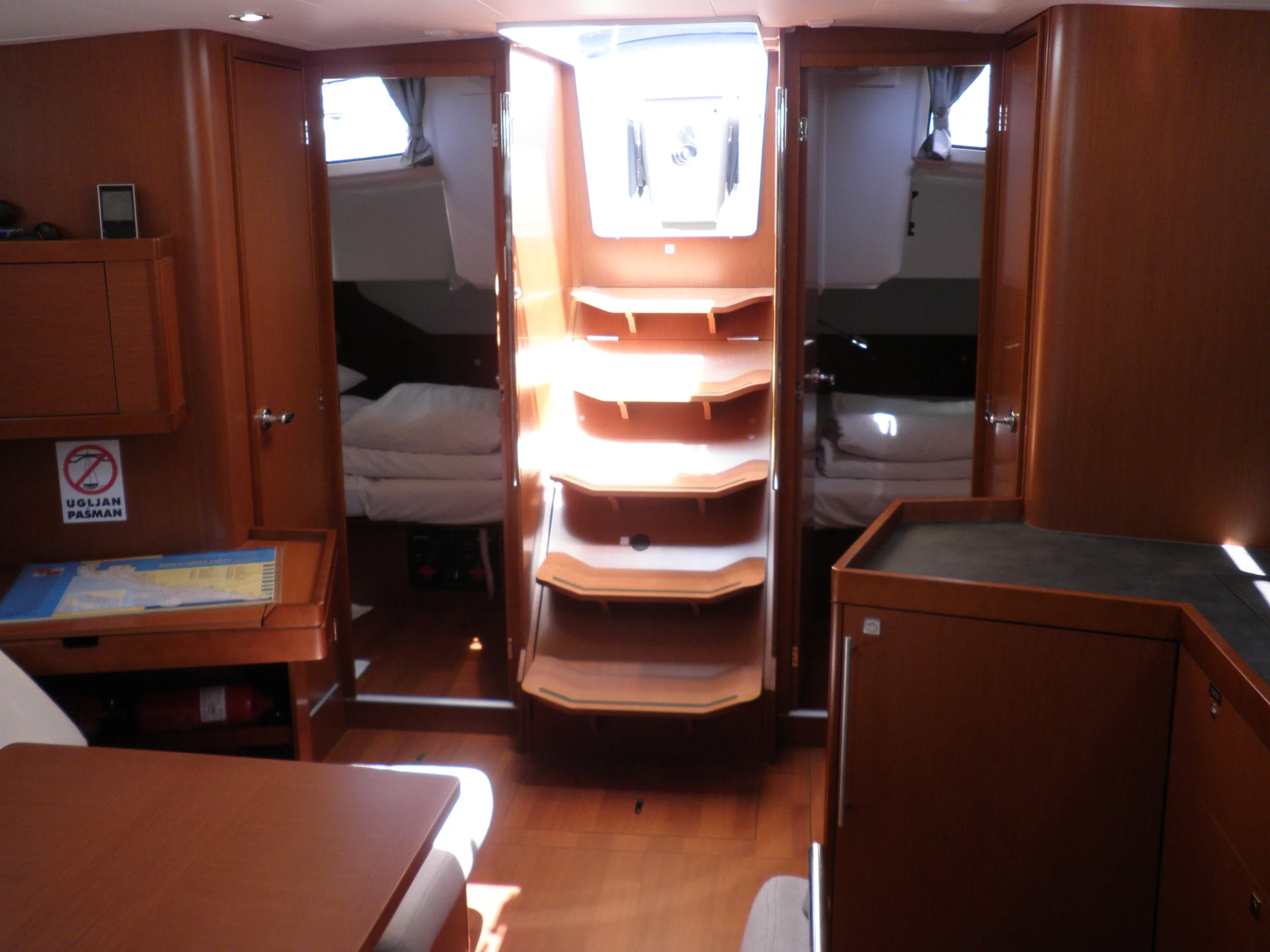 Oceanis 45- 4 cab (VESNA)  - 16