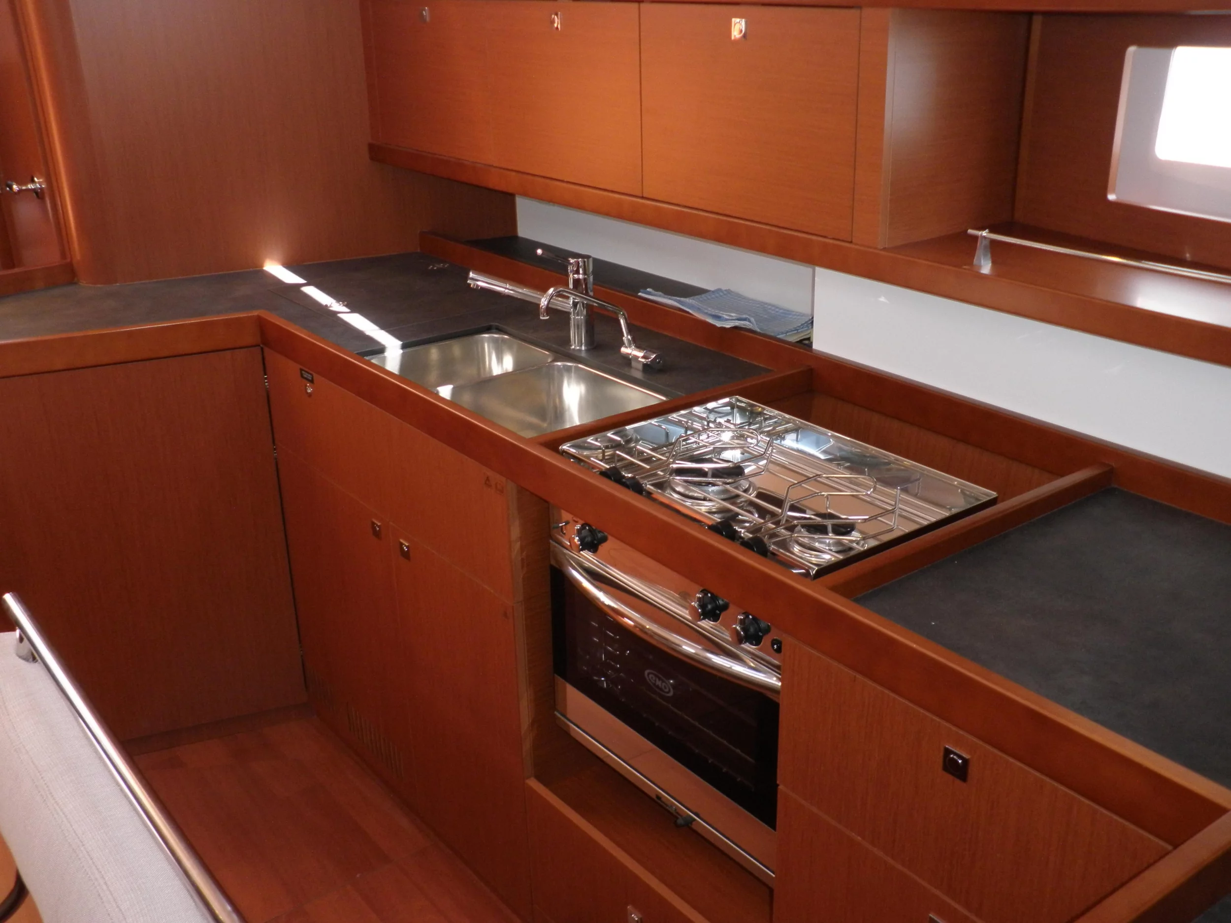Oceanis 45- 4 cab (VESNA)  - 12
