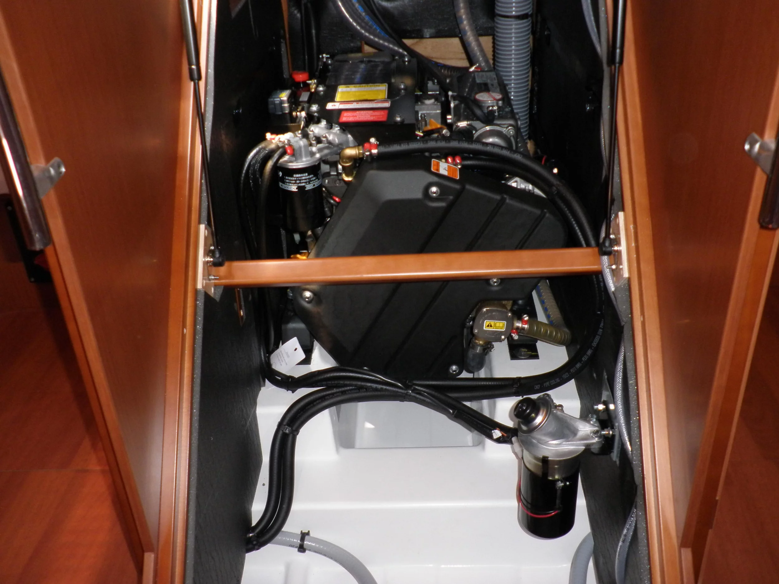 Oceanis 45- 4 cab (VESNA)  - 19