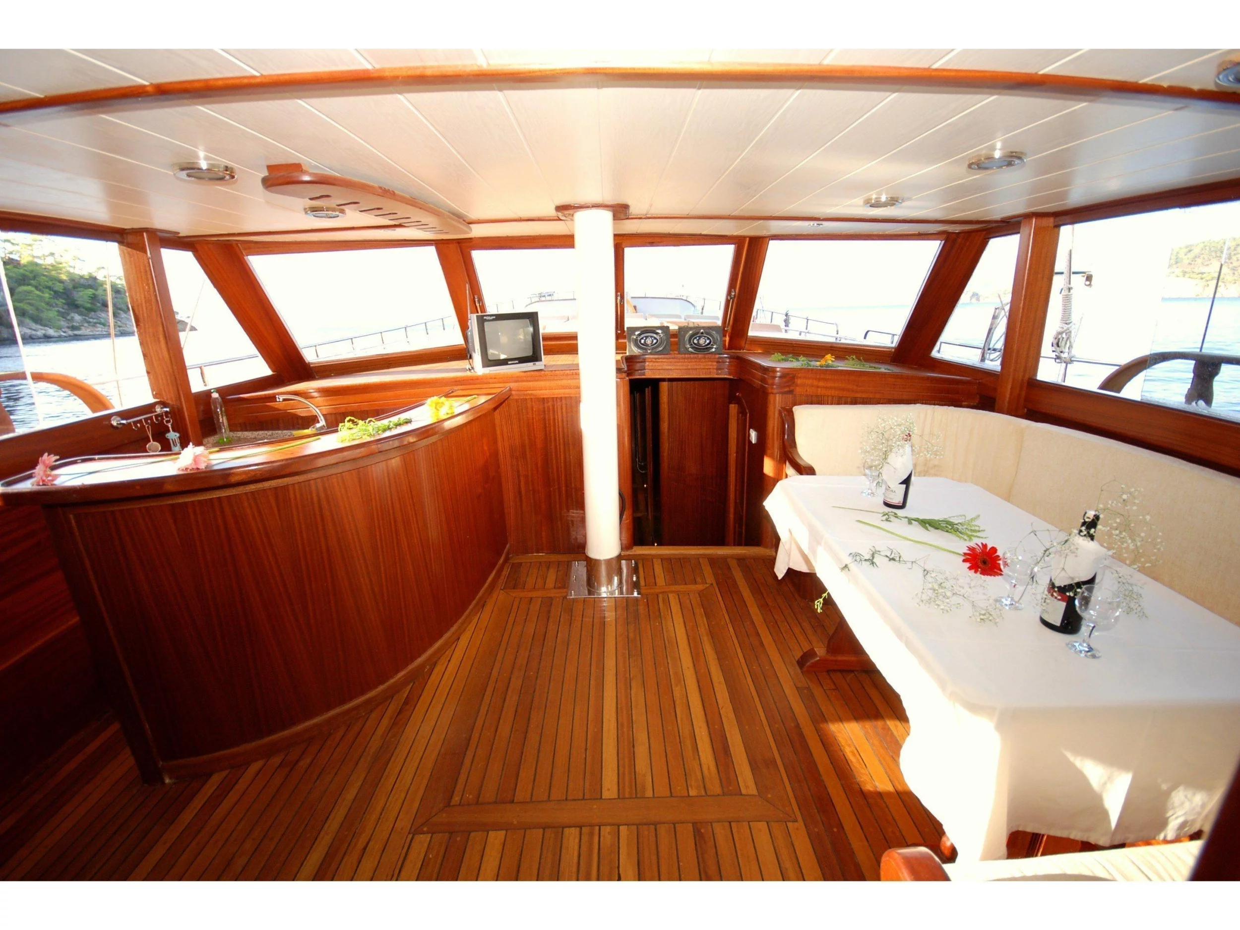 Gulet Be Happy (Be Happy) Interior image - 6