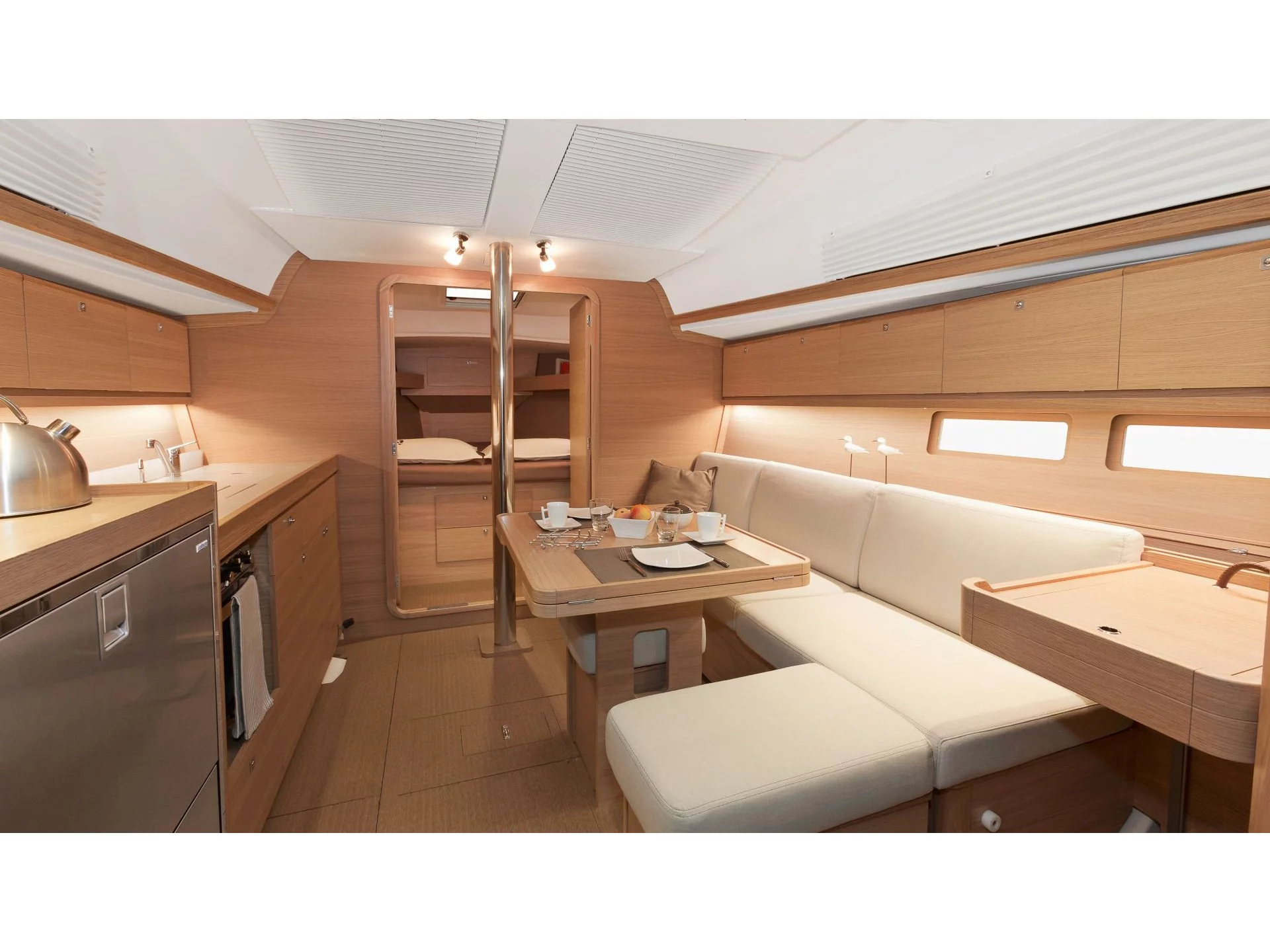 Dufour 382 GL (Regor) Interior image - 15