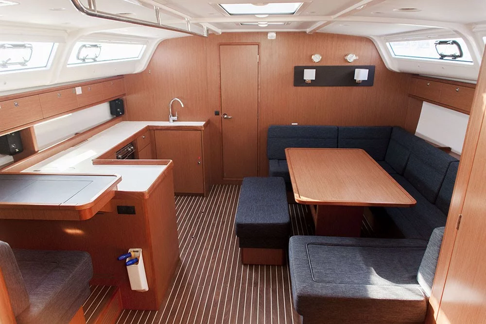 Bavaria Cruiser 51 (S/Y Navarino)  - 4