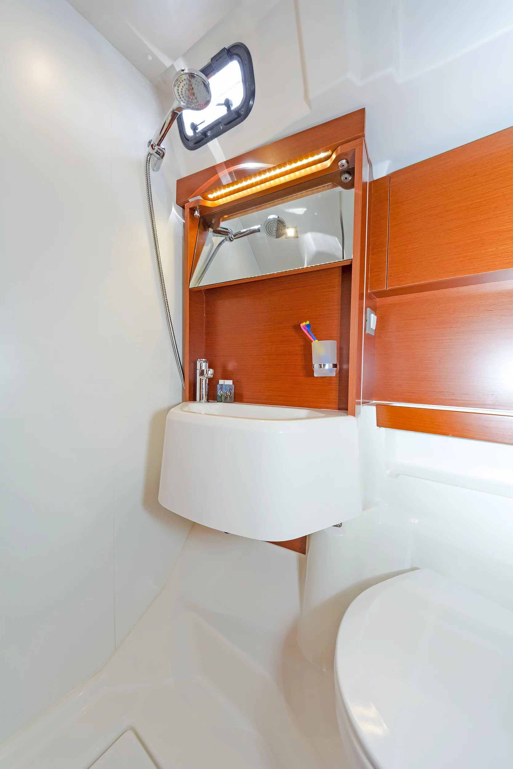 Oceanis 51.1 (5+1 cab) (Calypso)  - 13