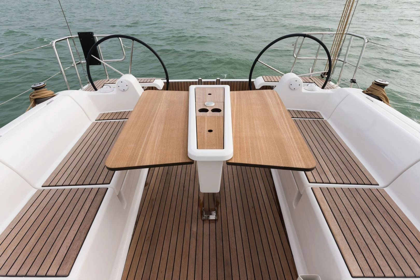 Dufour 382 GL (Regor)  - 9
