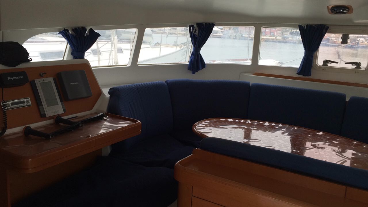 Photo #14 - Lagoon 410 S2 (Vega) in Cagliari - 3966