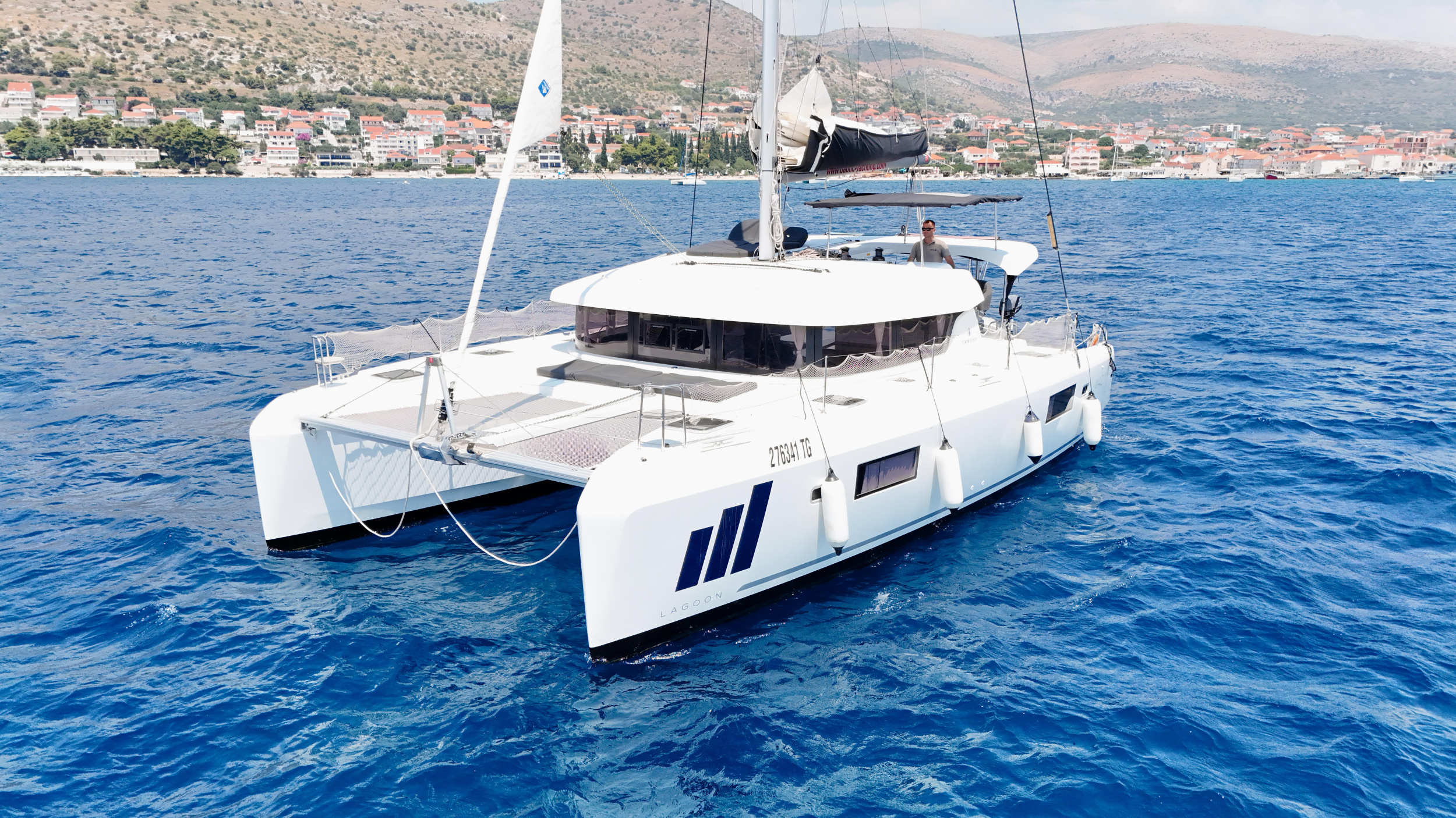 Photo #4 - Lagoon 42 (NERA) in Trogir - 16617