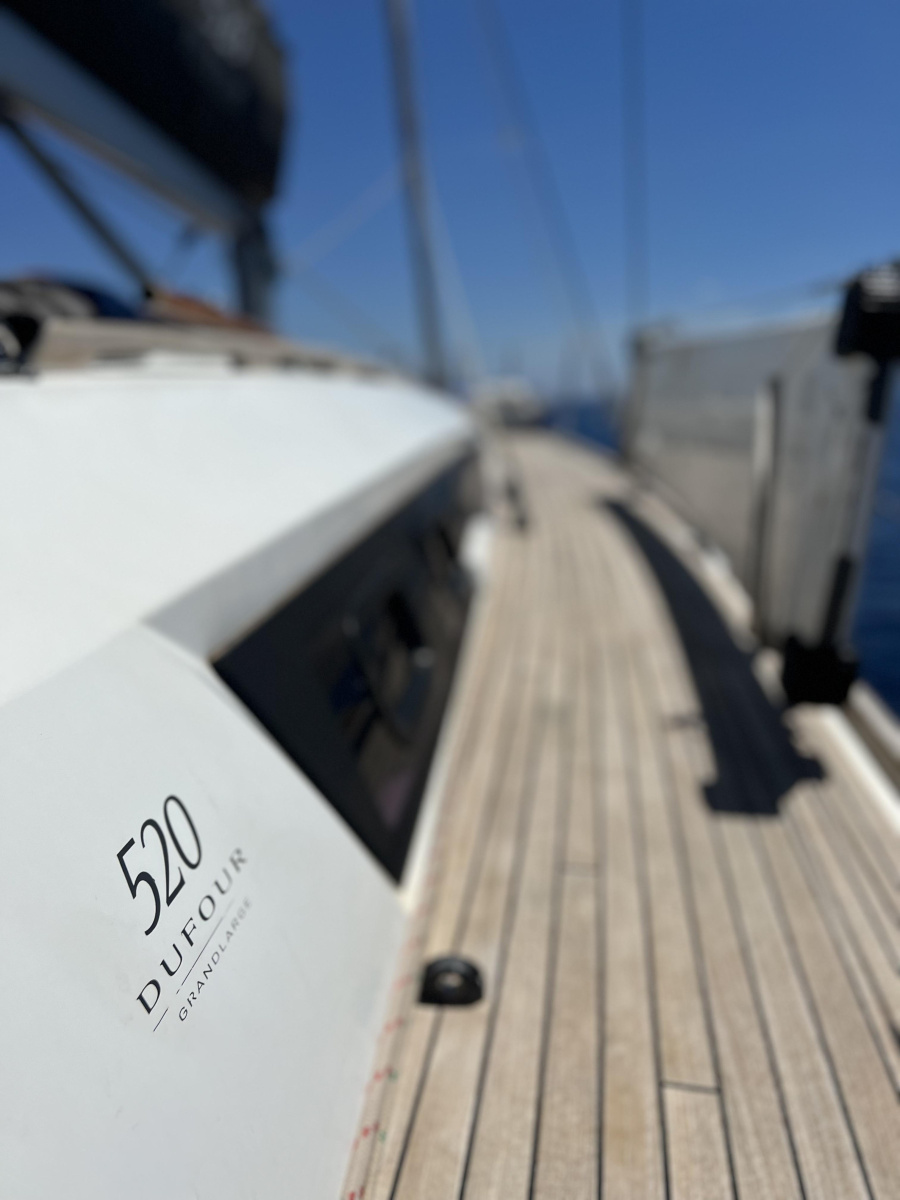 Dufour 520 GL — photo 4