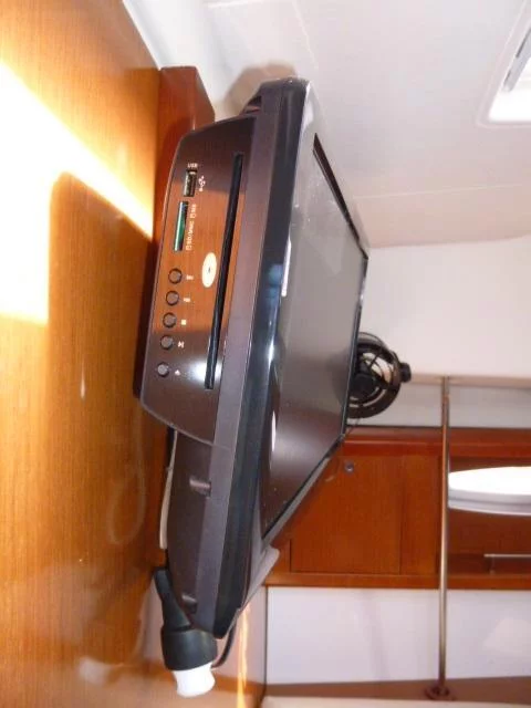 Oceanis 43 (TIAMO)  - 21