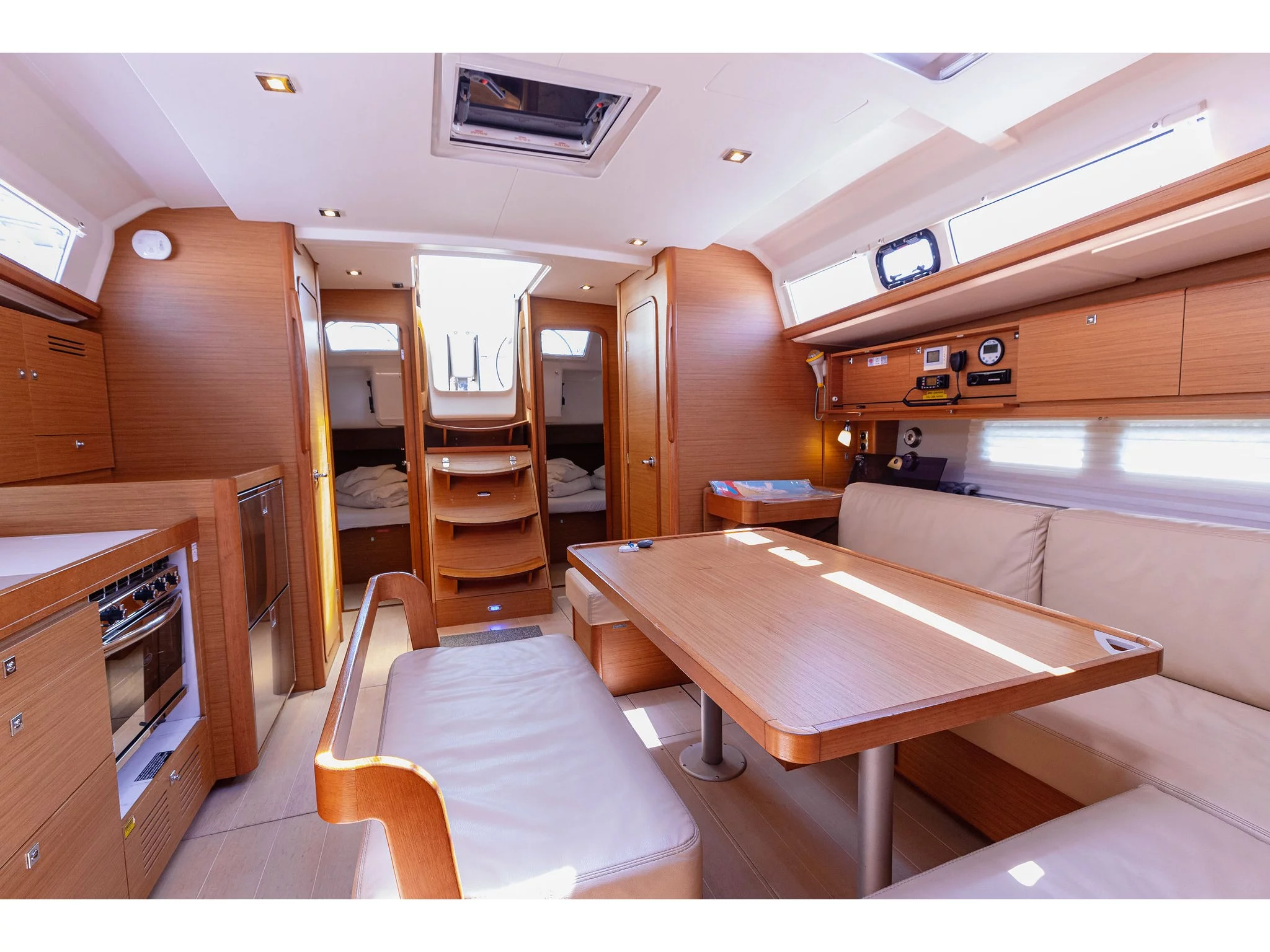 Dufour 460 Grand Large 4 cabin (Sea Hawk) Interior image - 20