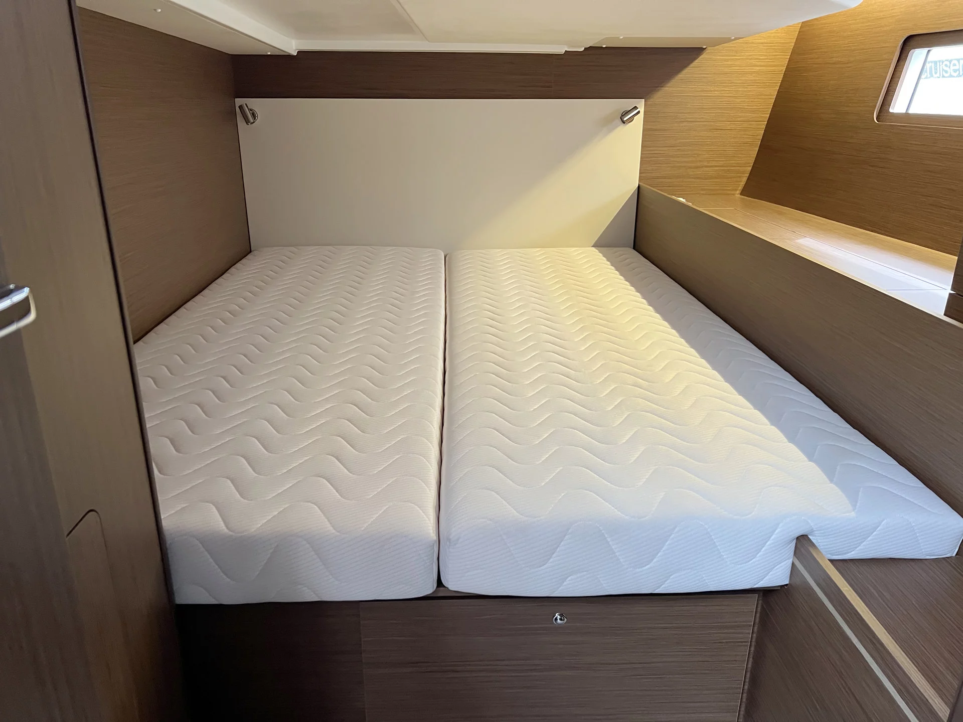 Oceanis 51.1- 5/3 (Bambi)  - 6