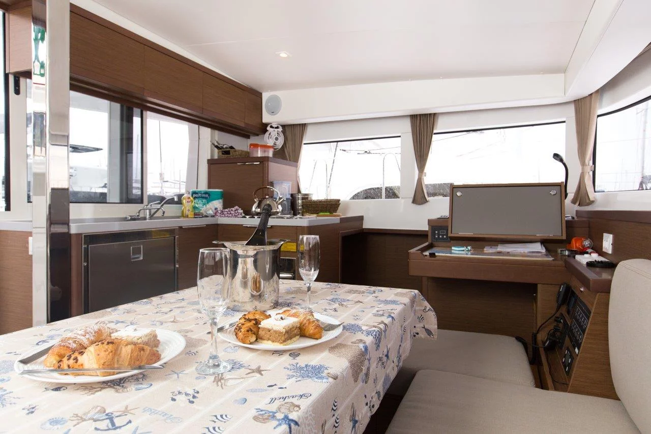 Lagoon 40 (MARINERO)  - 10