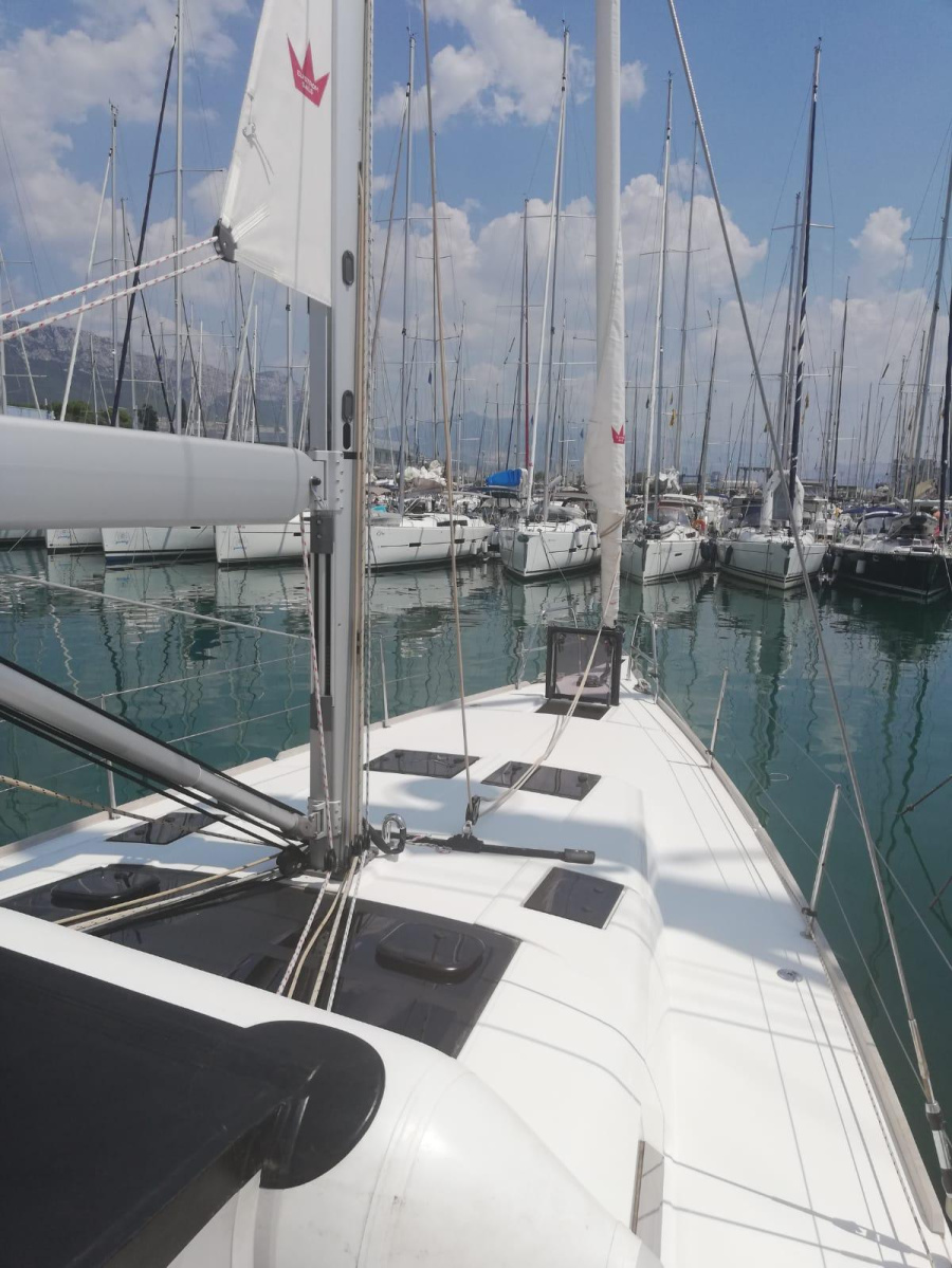 Dufour 460 Grand Large — photo 15