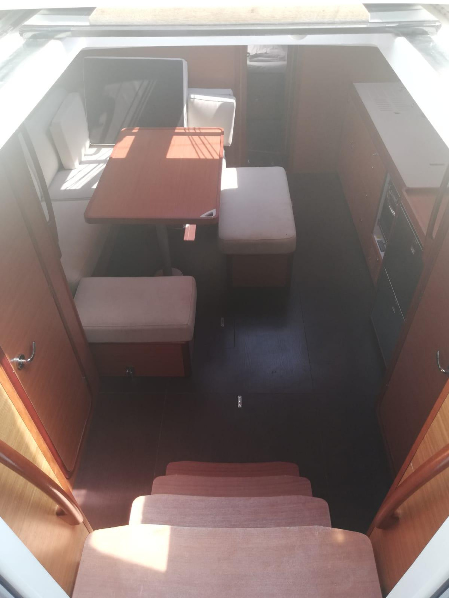 Dufour 460 Grand Large — photo 18